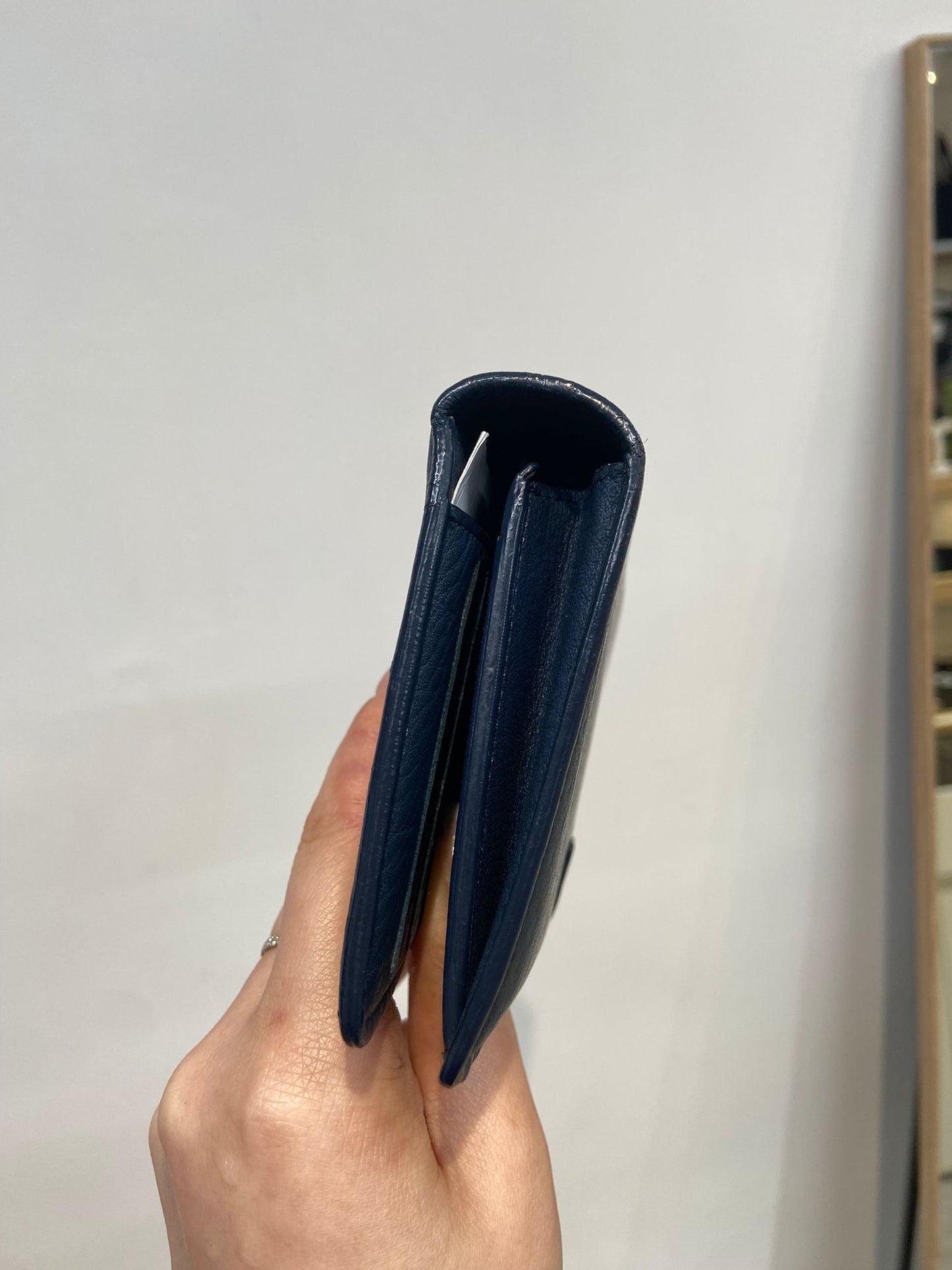 Chanel 藍色長銀包