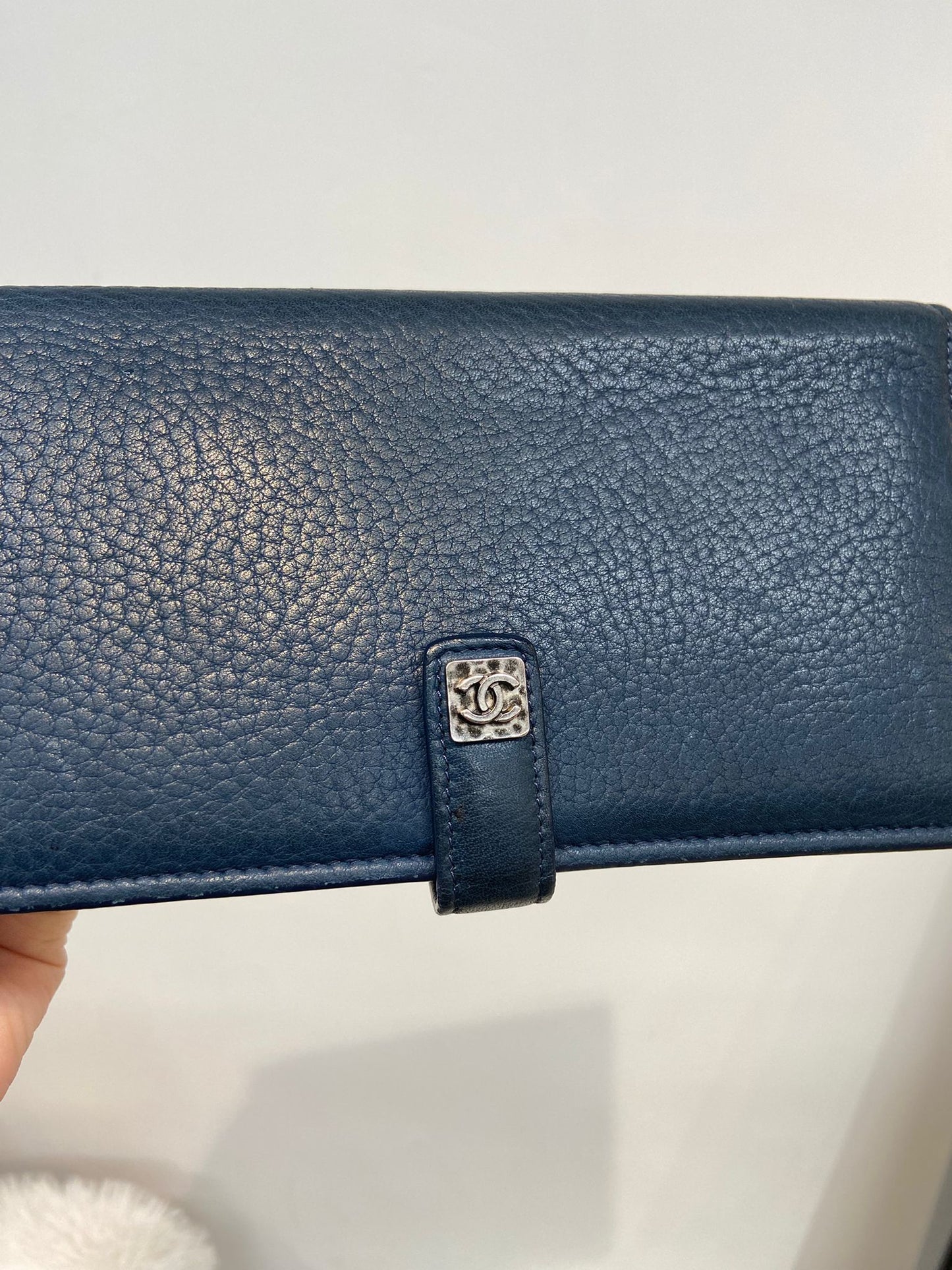 Chanel 藍色長銀包