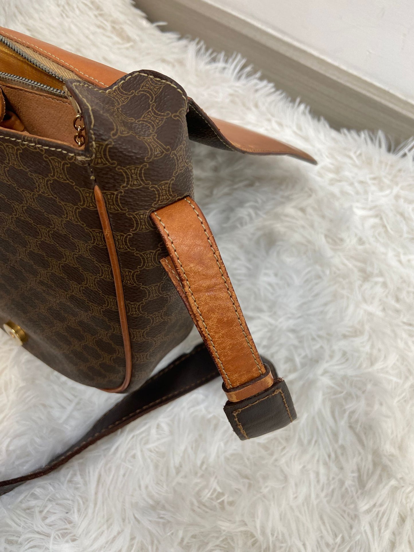 Celine 凱旋門老花馬鞍包