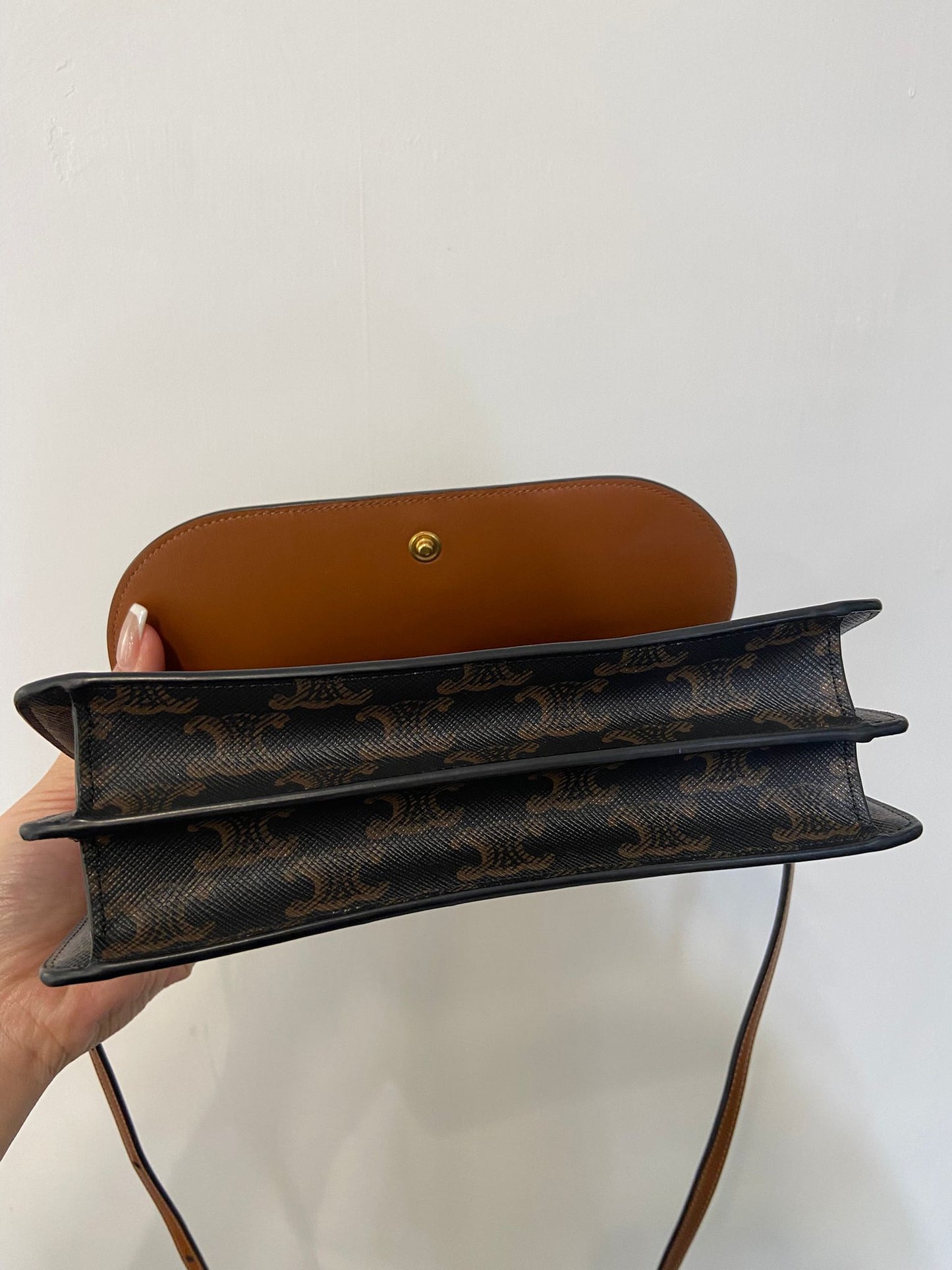 Celine wallet on strap 斜孭袋