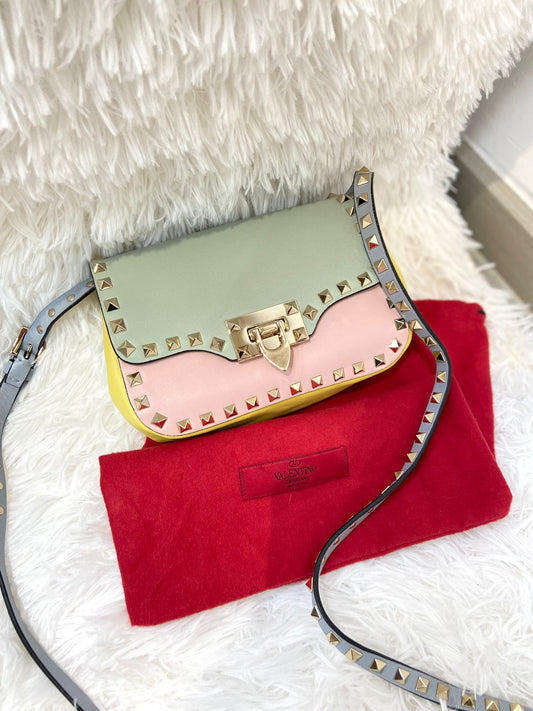 Valentino 彩色斜孭袋
