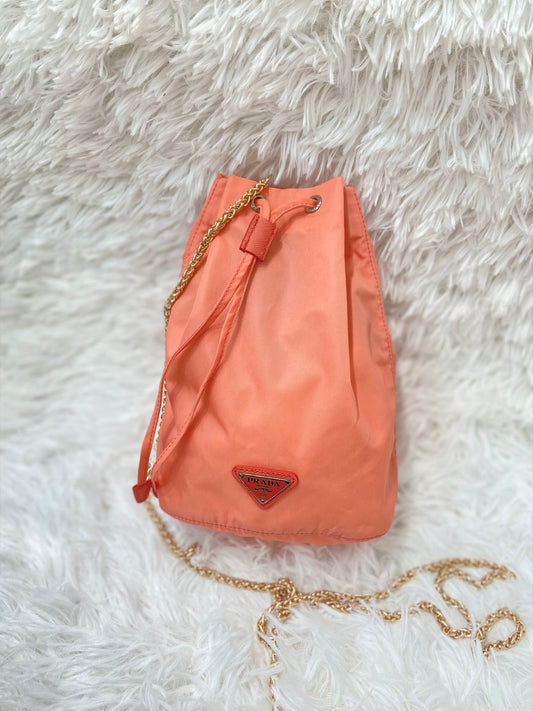 Prada 尼龍索繩袋