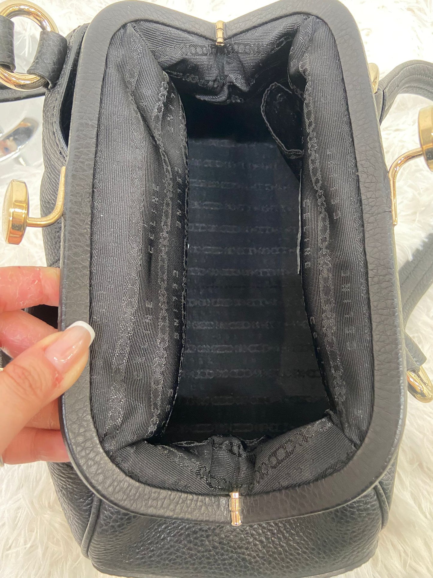 CELINE 黑色牛皮單肩袋