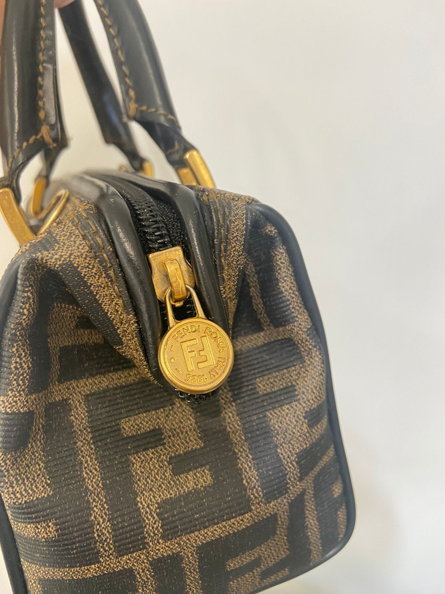 Fendi 老花Boston