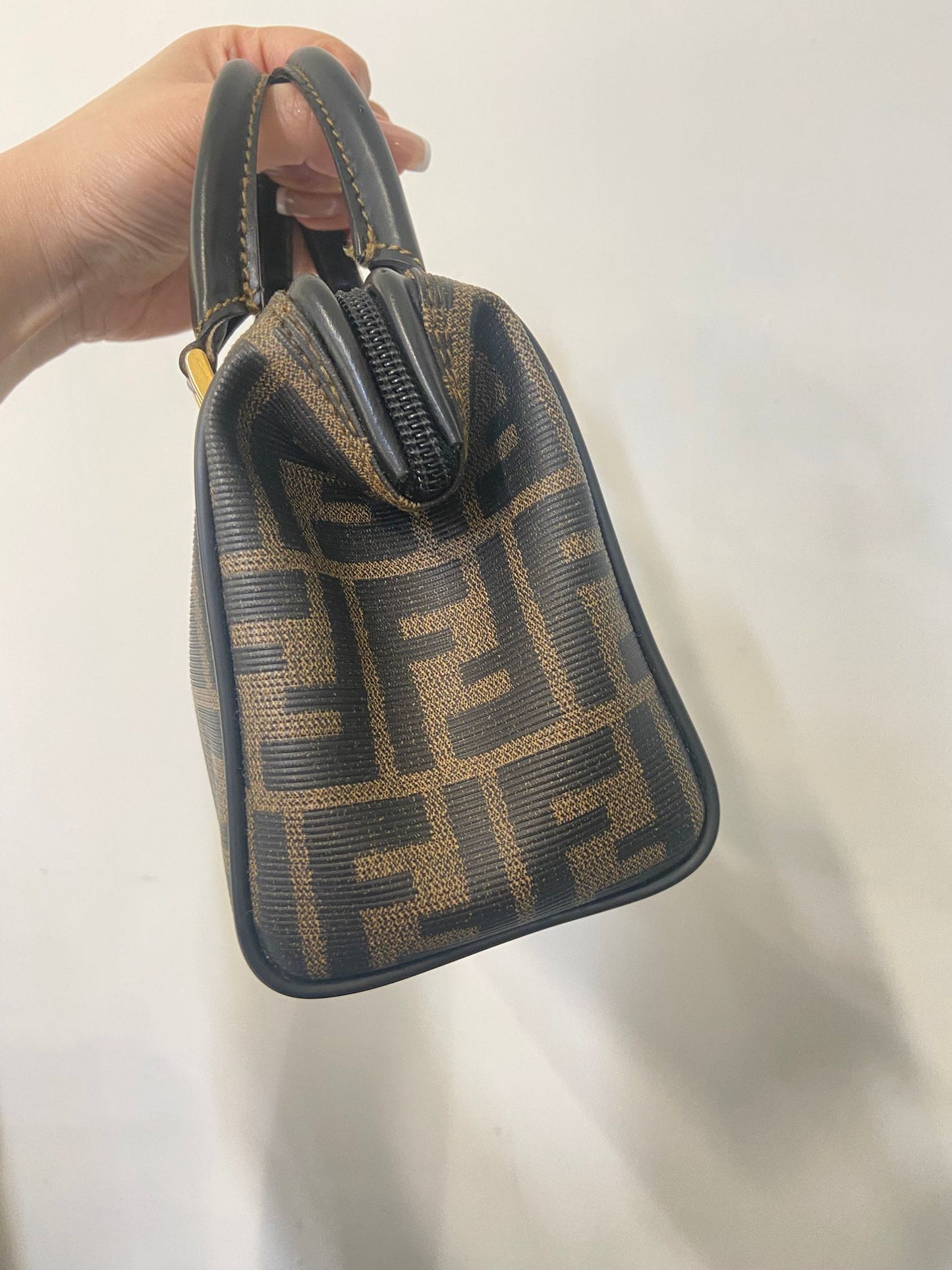 Fendi 老花Boston