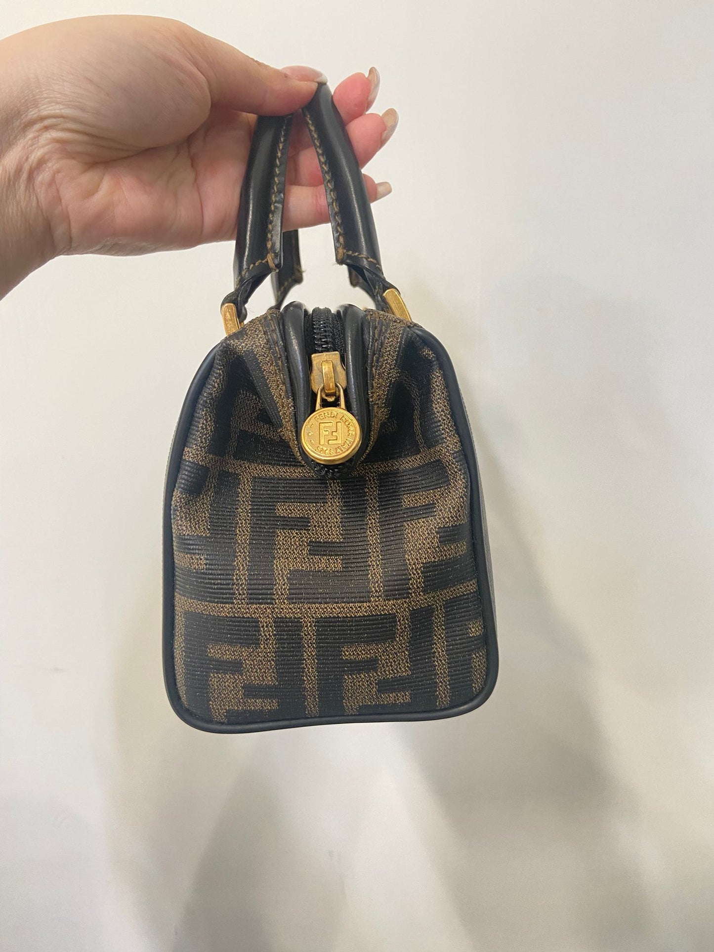 Fendi 老花Boston