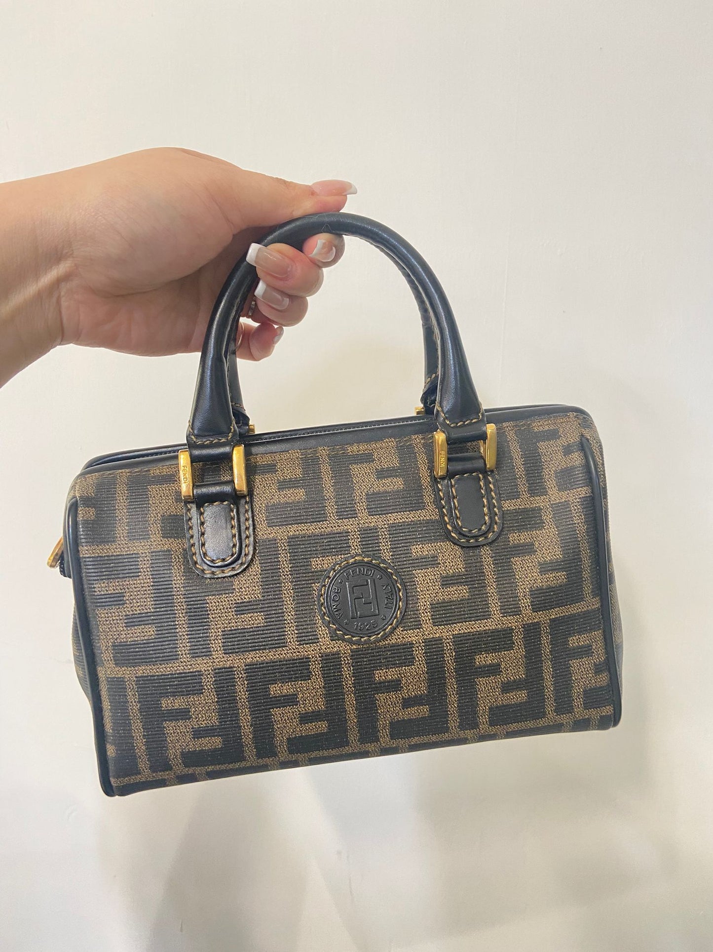 Fendi 老花Boston