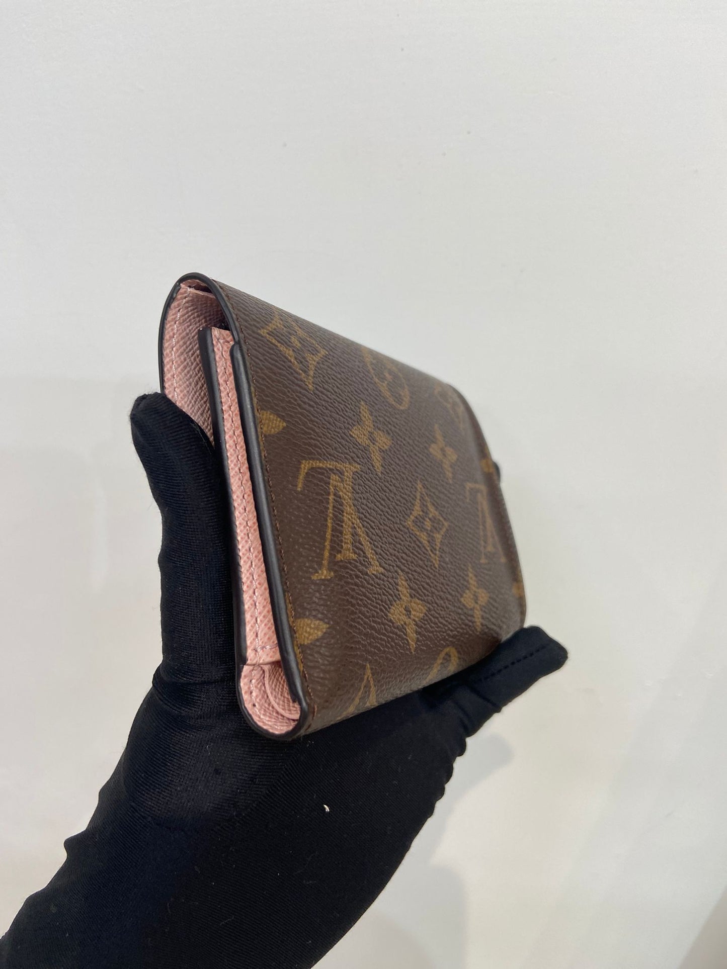 LV 三摺短銀包