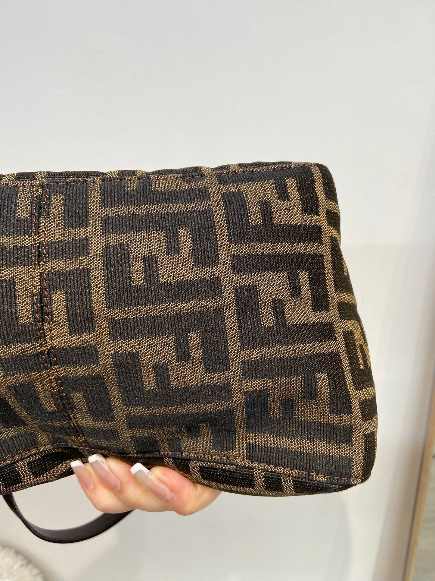 Fendi baguette 腋下單肩袋