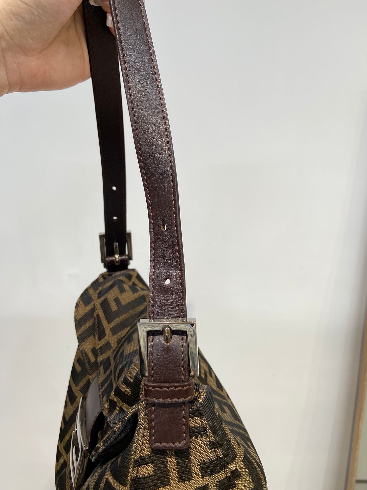 Fendi baguette 腋下單肩袋