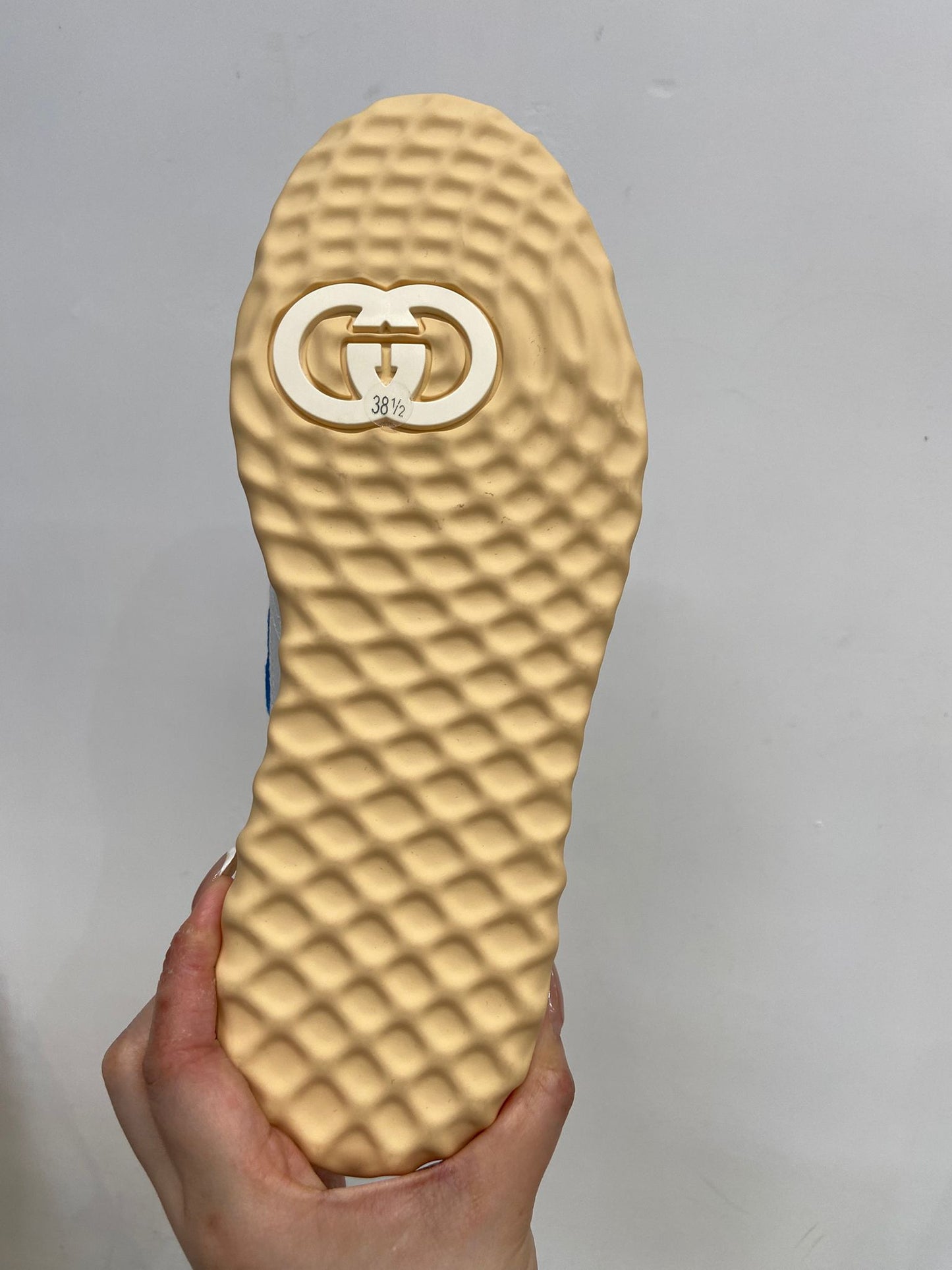 GUCCI x MAC80塗鴉刺繡 波鞋