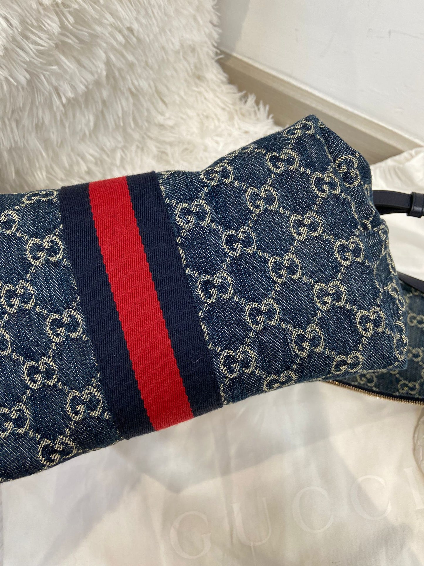 GUCCI Giglio tote 小號牛仔布 連pouch一套