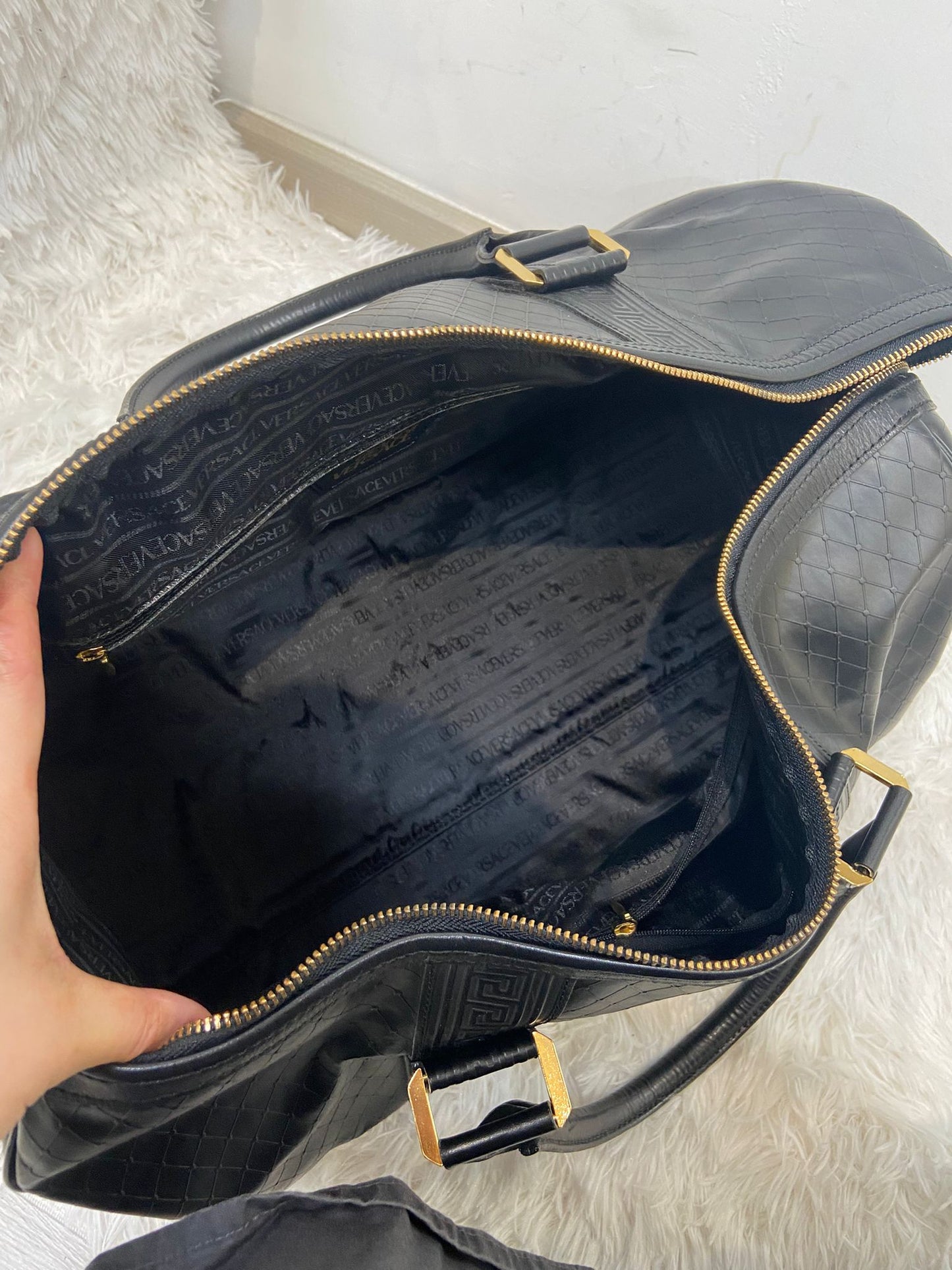 Versace 黑色牛皮旅行袋