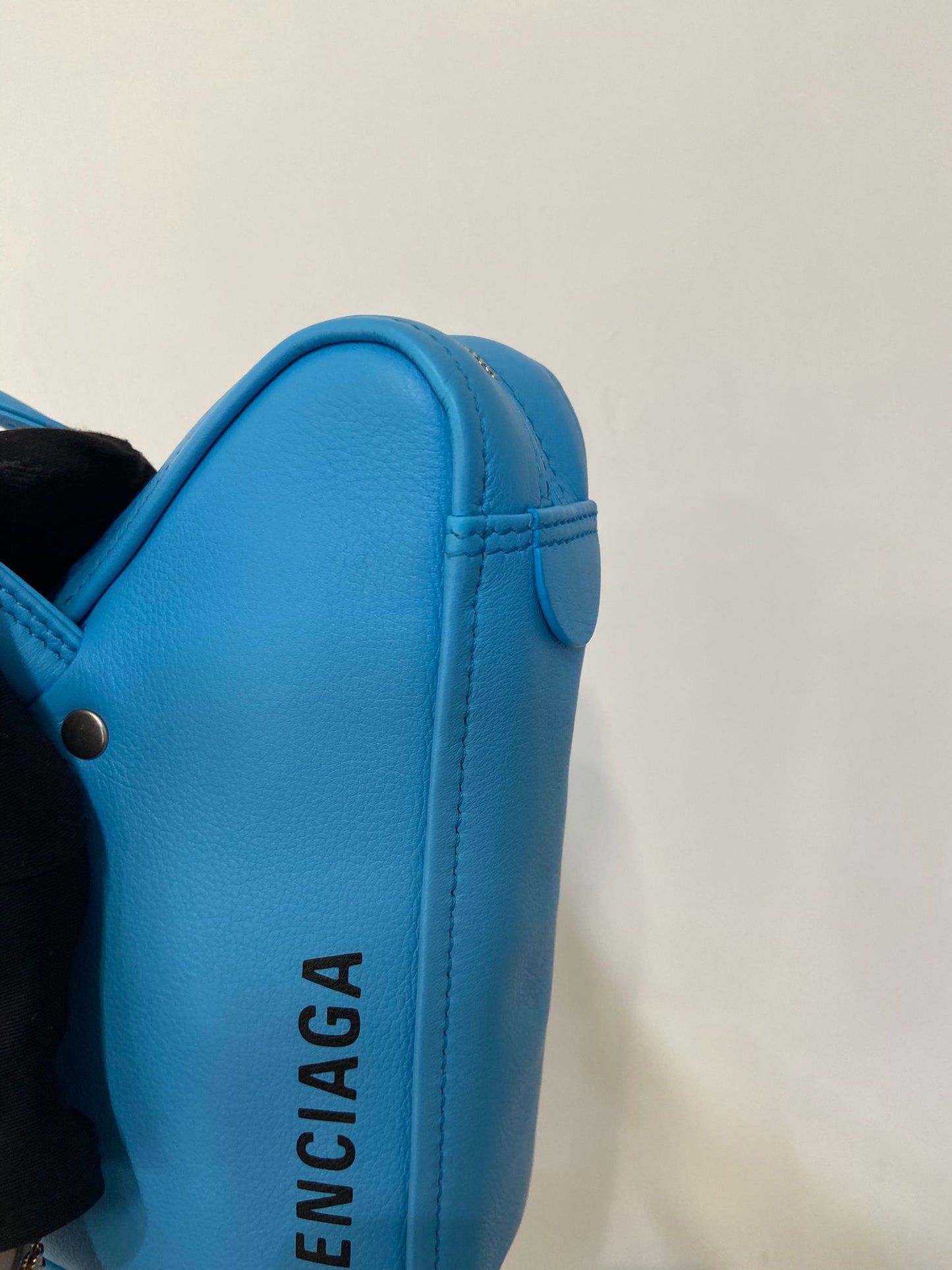 Balenciaga triangle duffle small 三角袋