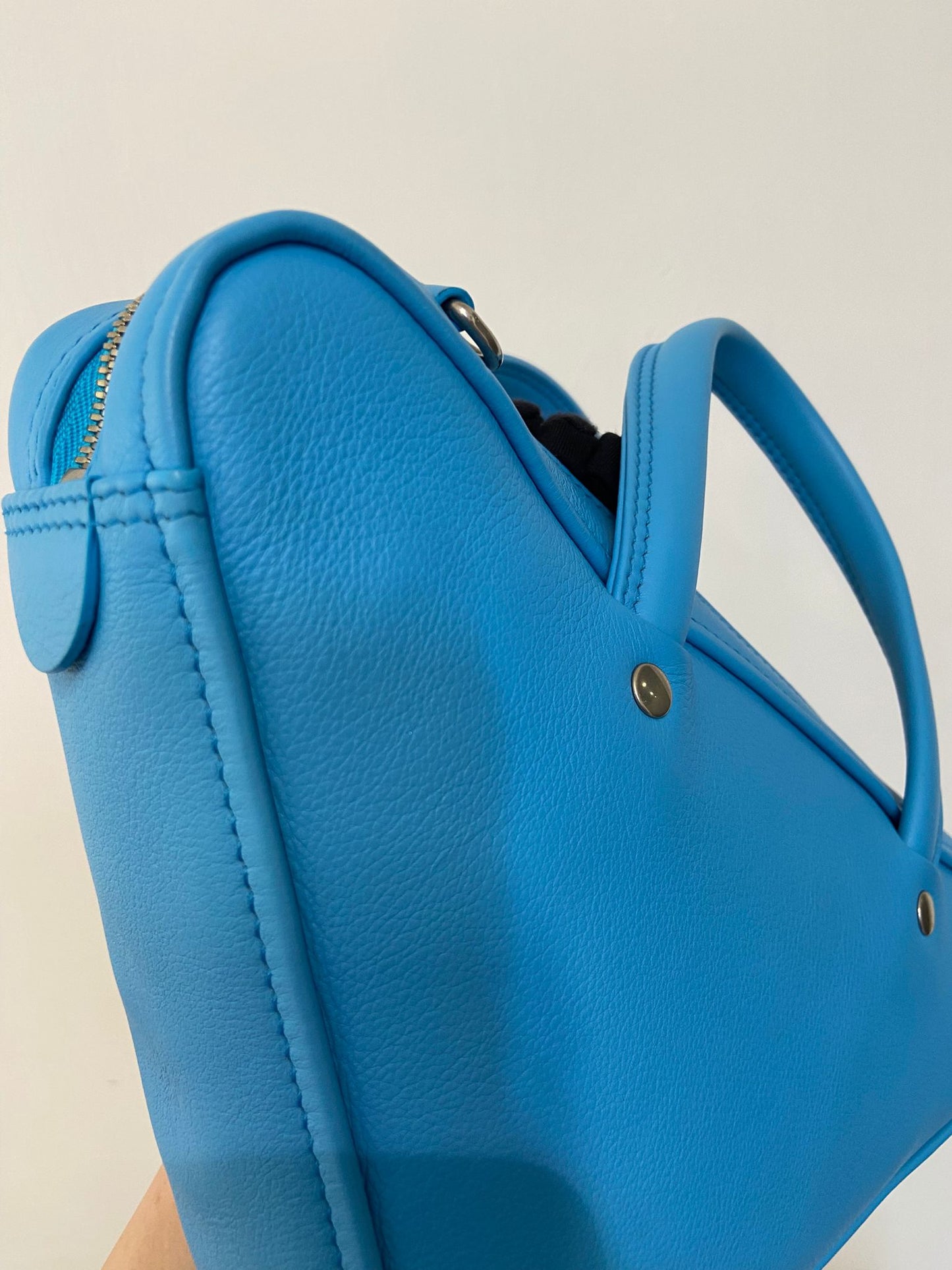 Balenciaga triangle duffle small 三角袋