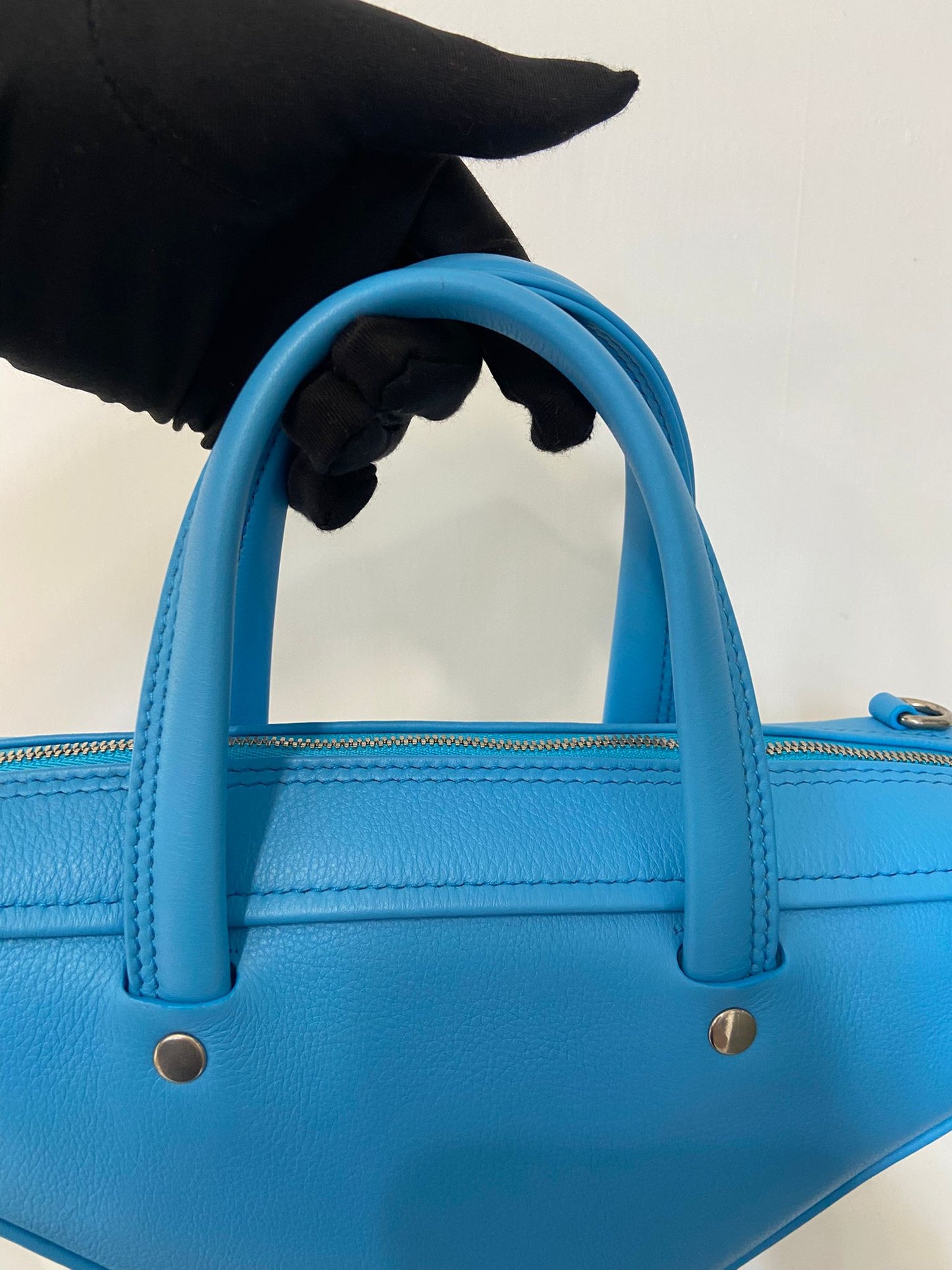 Balenciaga triangle duffle small 三角袋