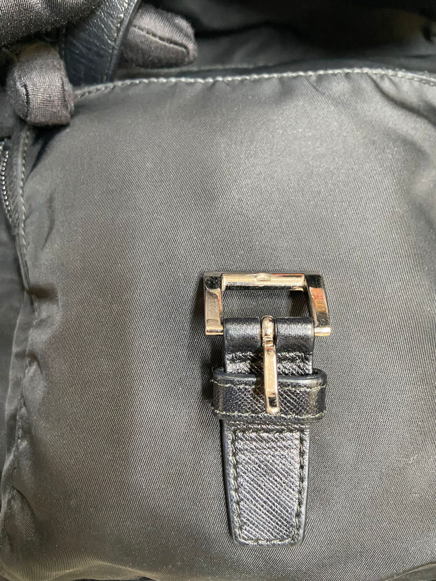 Prada 黑色斜孭袋