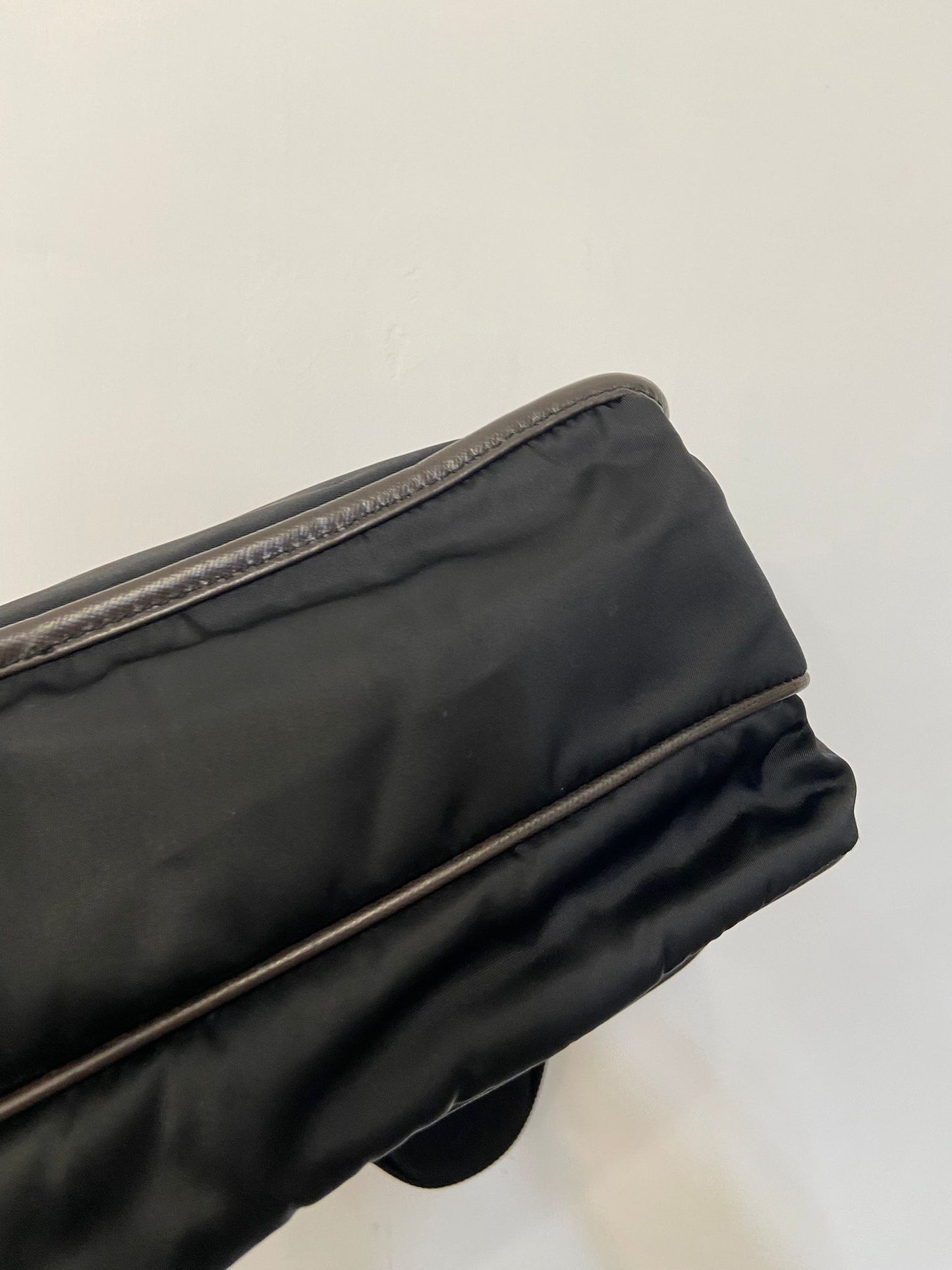 Prada 黑色 黑logo 字斜孭袋