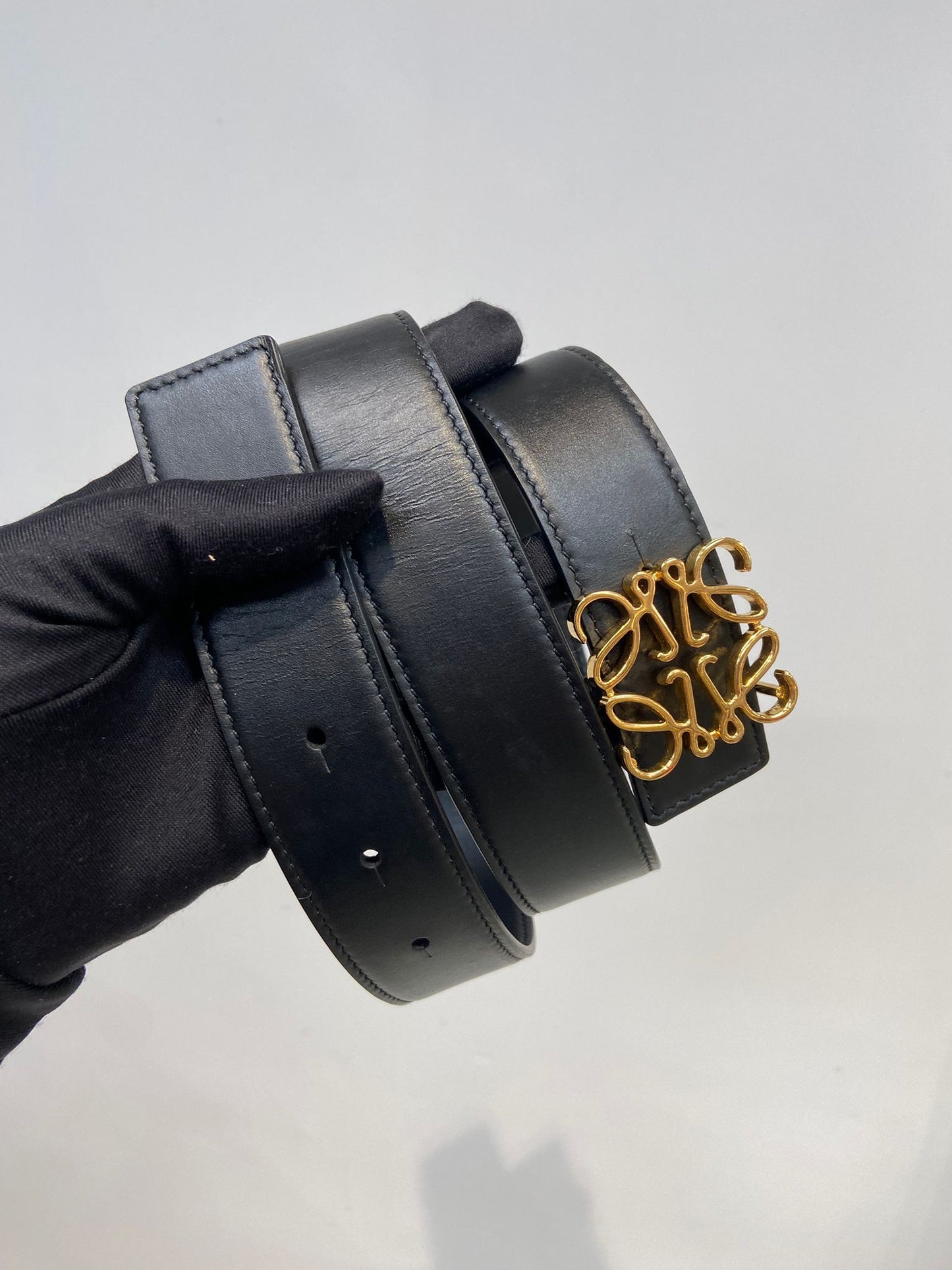 Loewe 皮帶