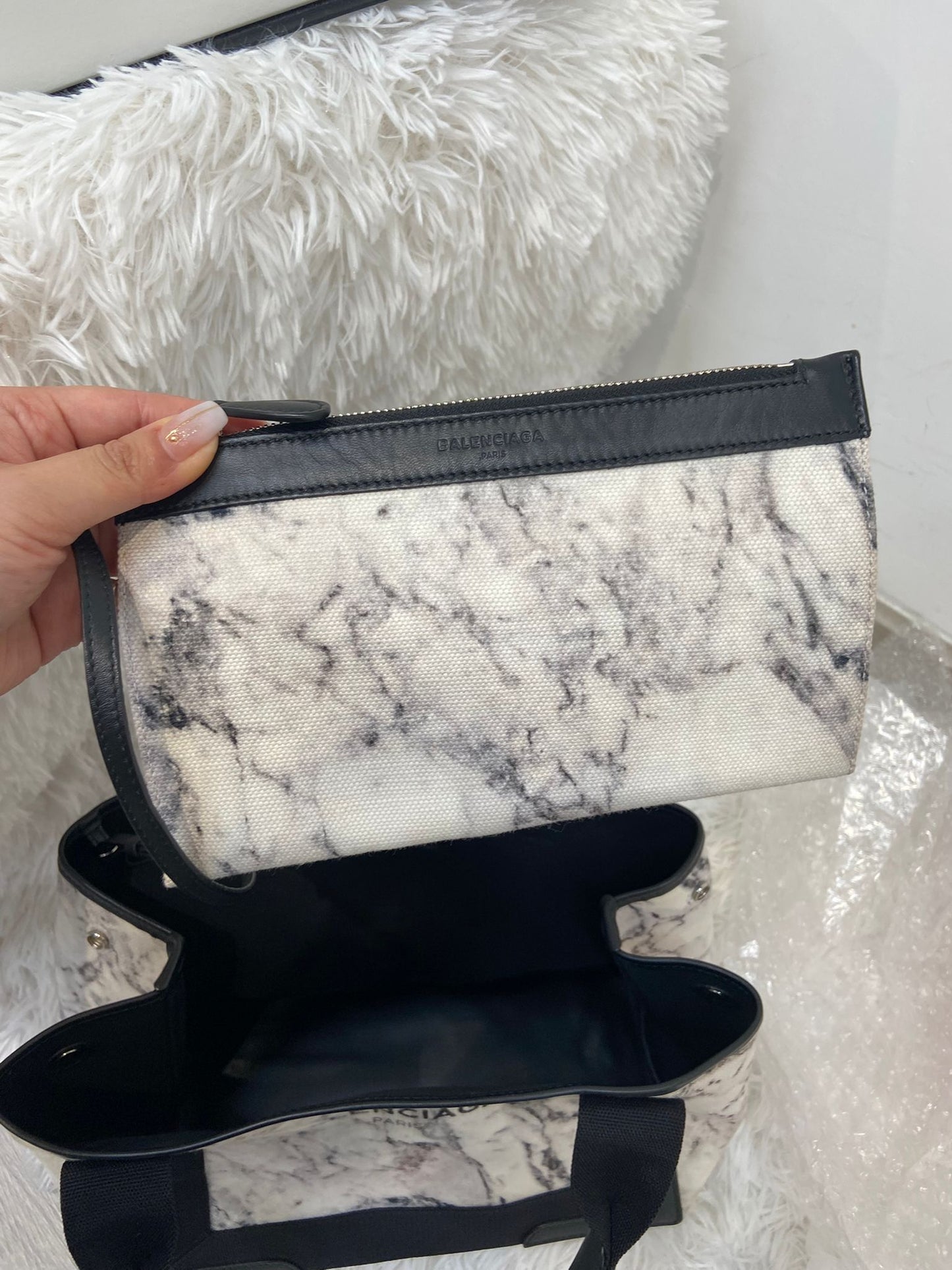 Balenciaga Cabas Tote 連pouch