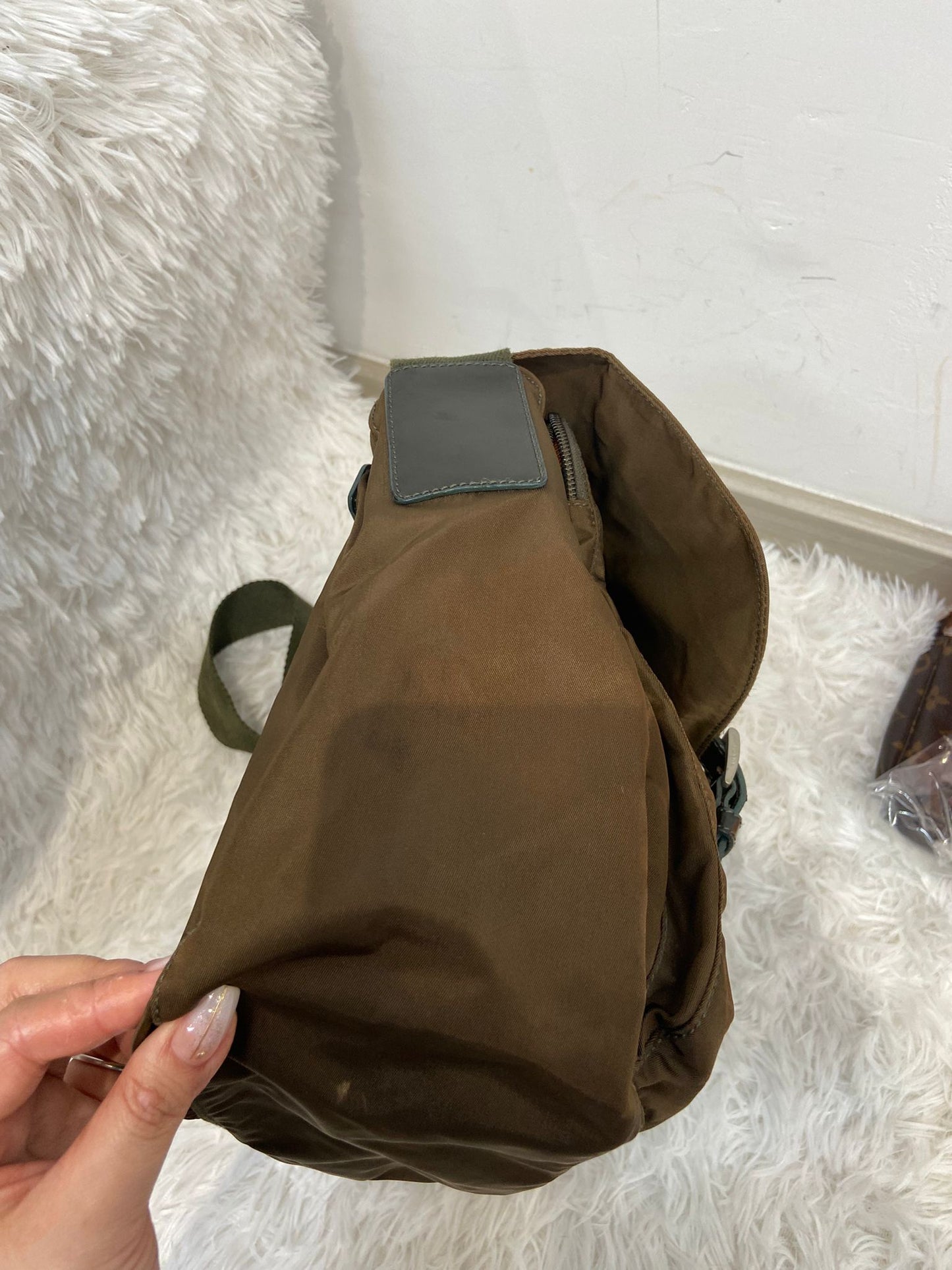 Prada nylon 斜孭袋