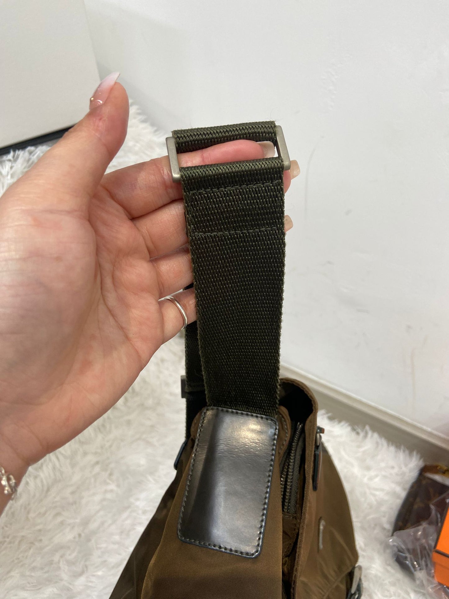 Prada nylon 斜孭袋