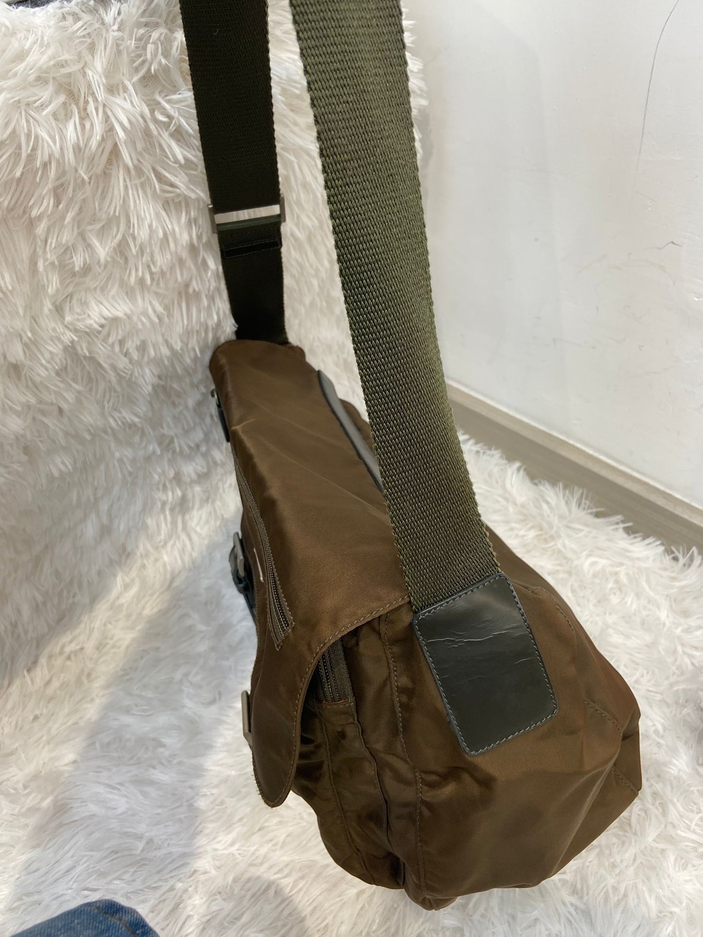 Prada nylon 斜孭袋