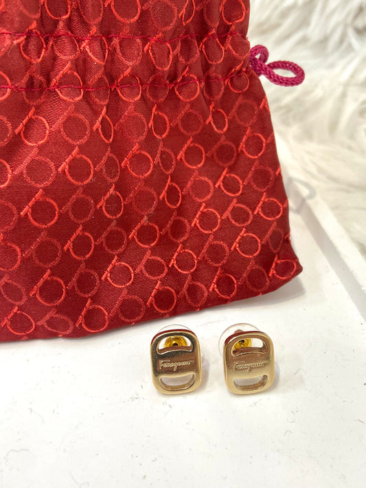 Ferragamo 耳針耳環
