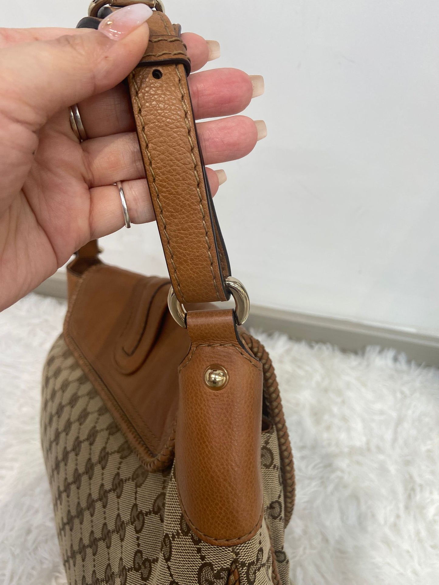 Gucci 流蘇 hobo bag
