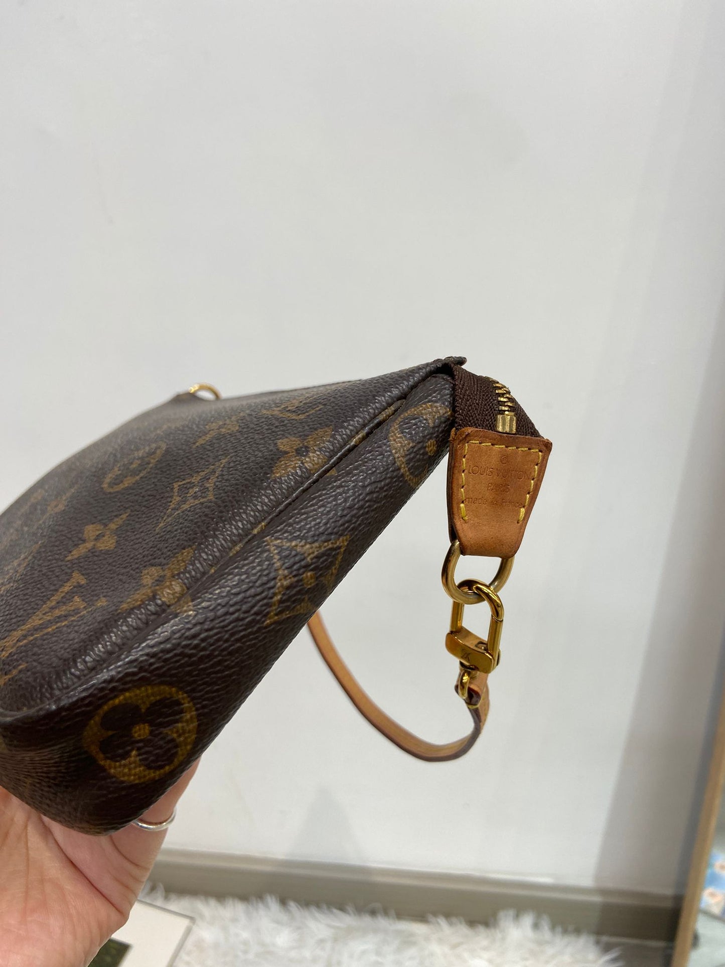 LV 麻將袋 Pochette Accessoires Monogram