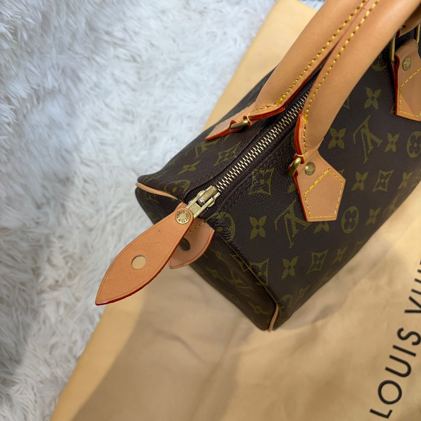 LV Speedy 25