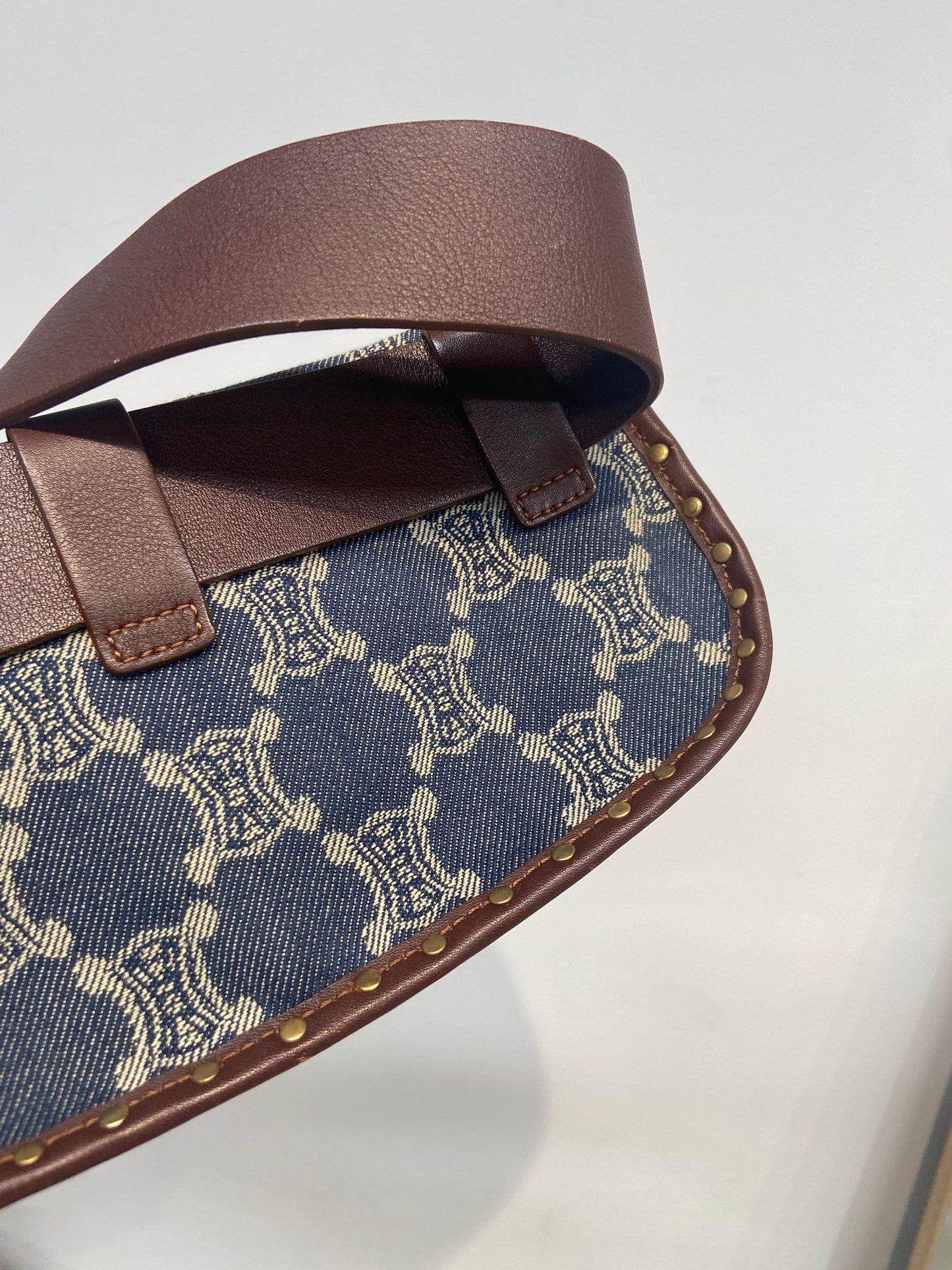Celine 牛仔凱旋門 腰包