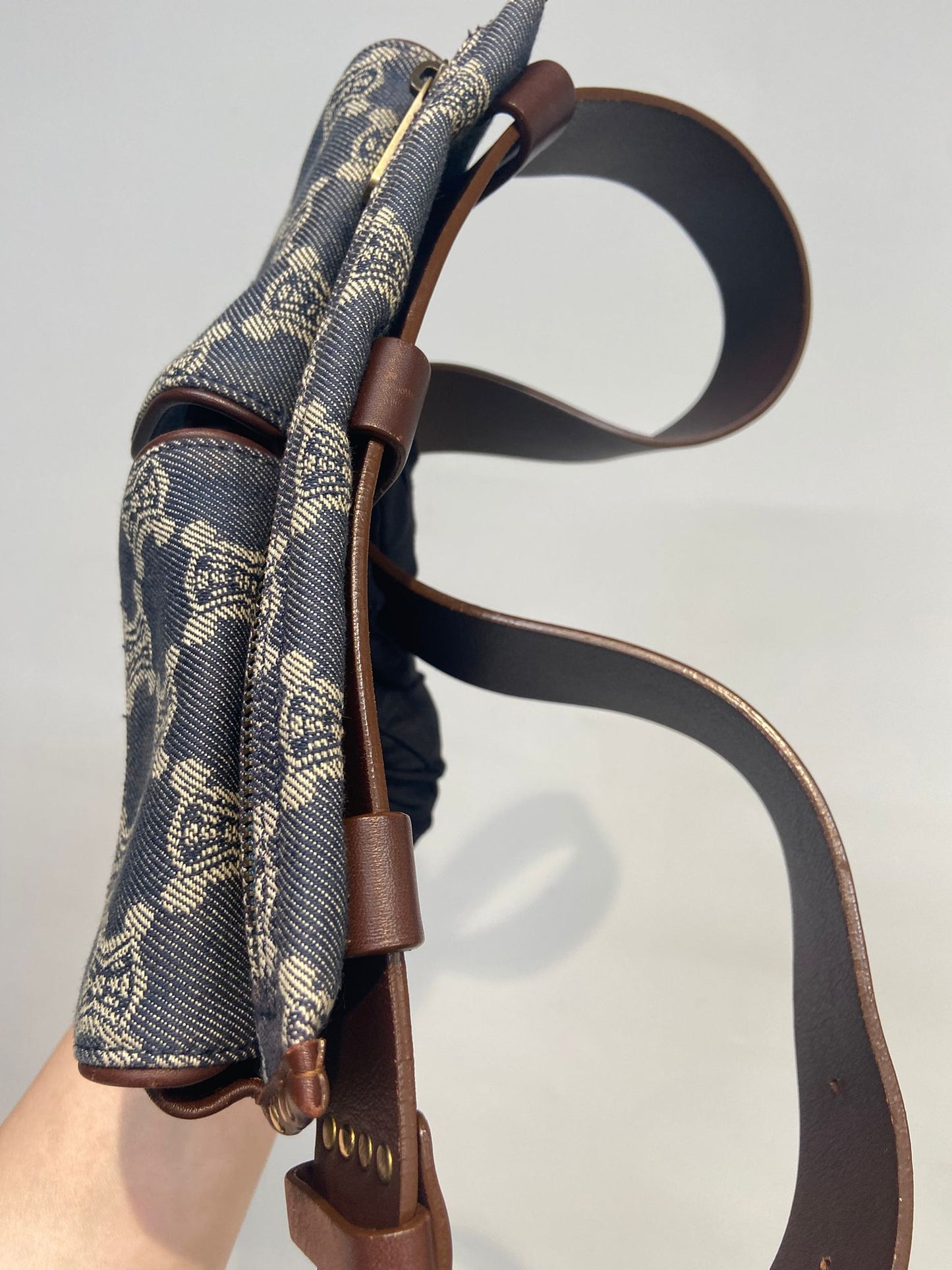 Celine 牛仔凱旋門 腰包