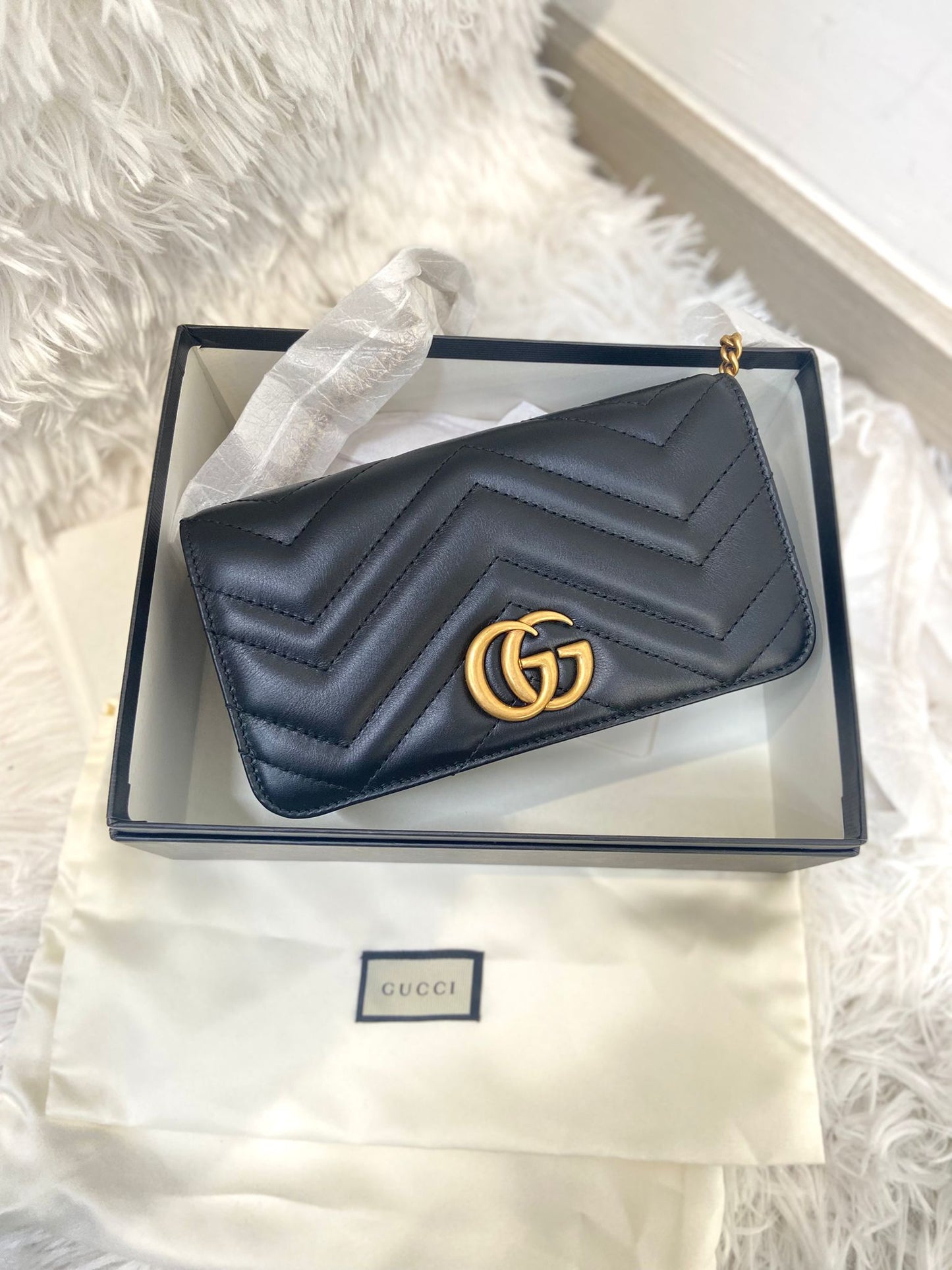 Gucci marmont chain bag