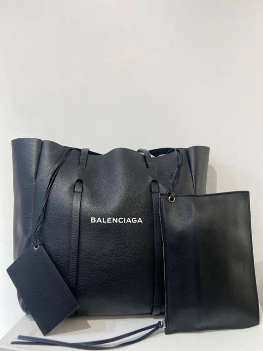 Balenciaga everyday tote