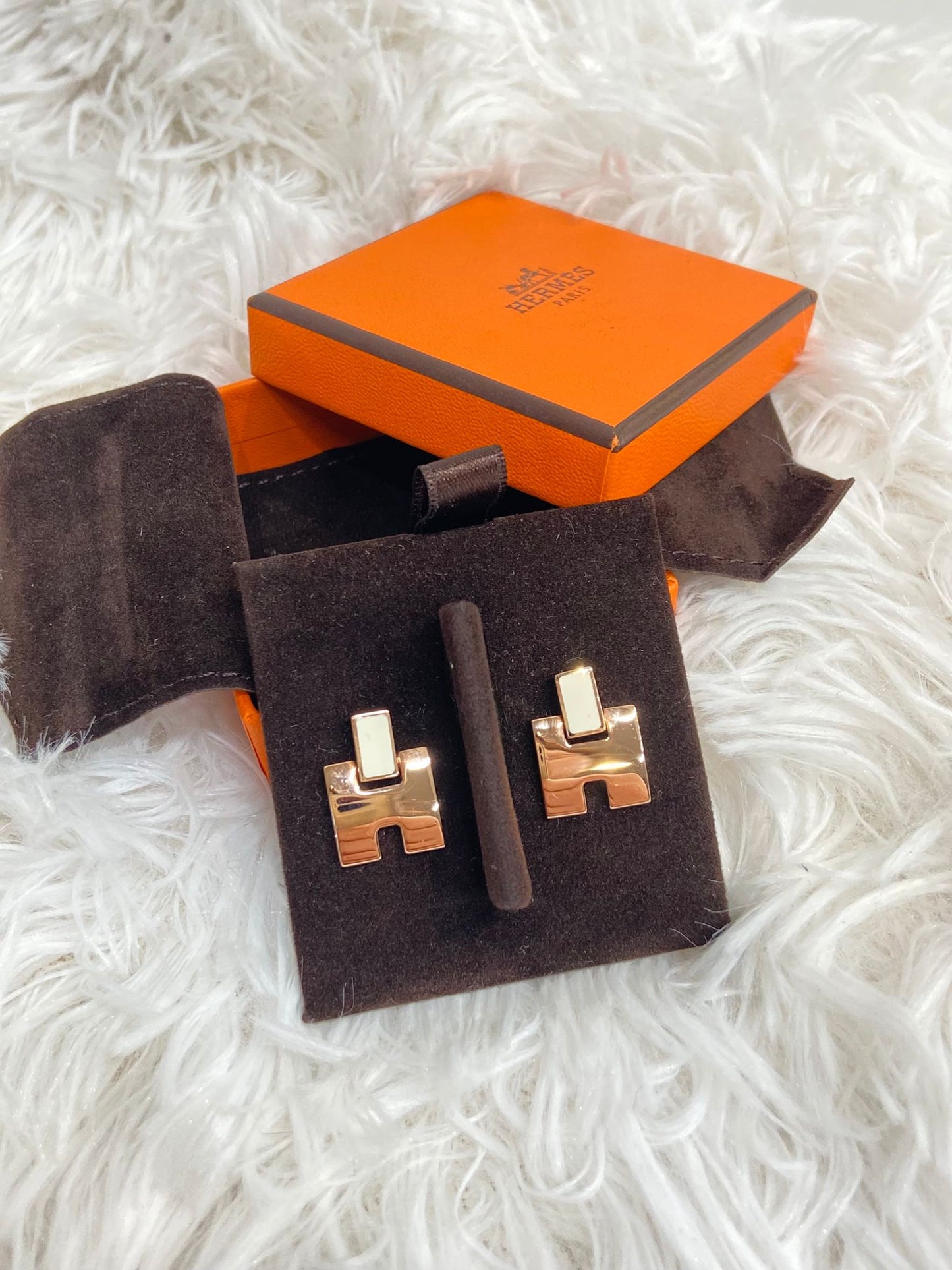 Hermes Eileen H 耳環