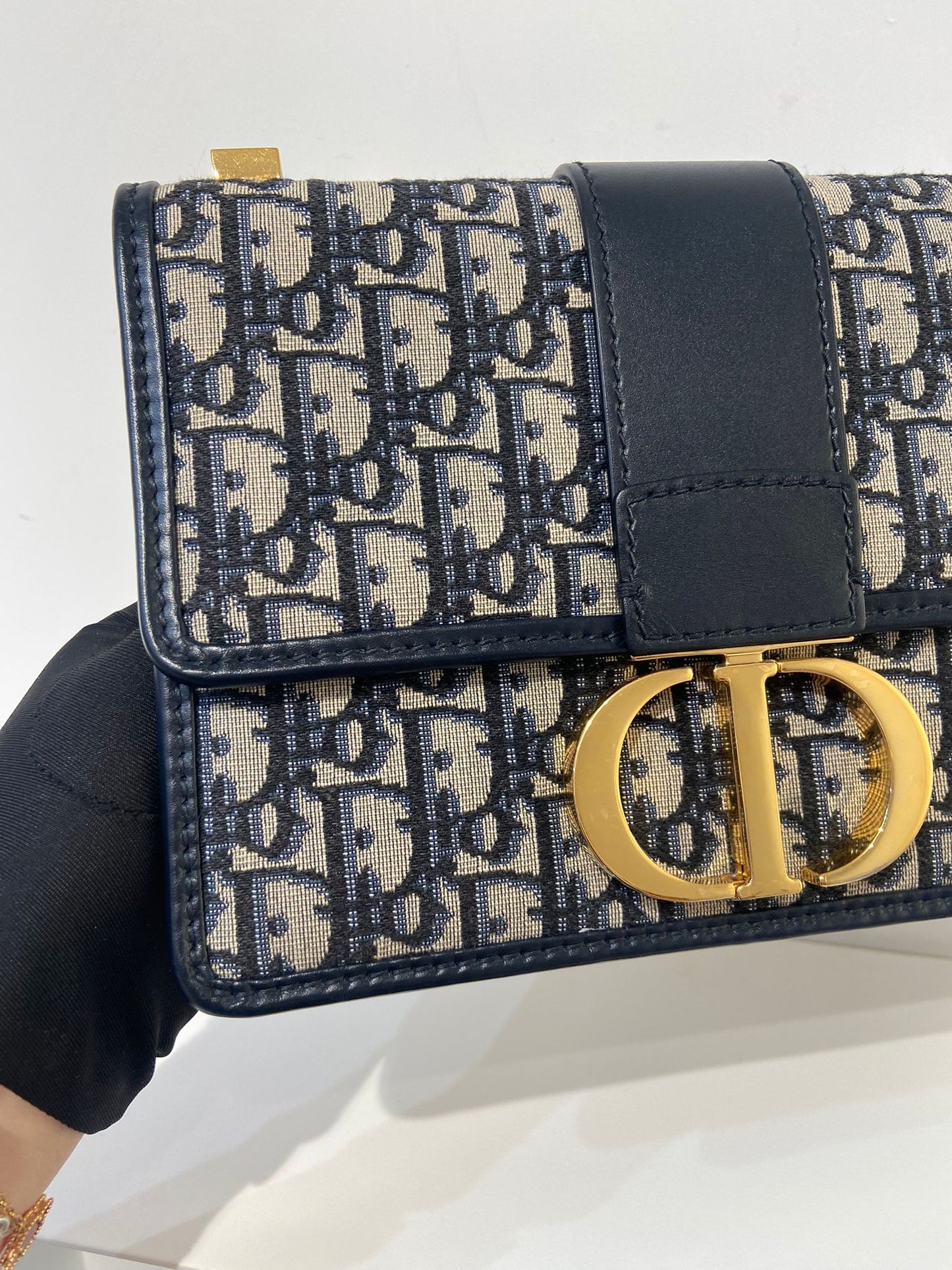 Dior Montaigne 30