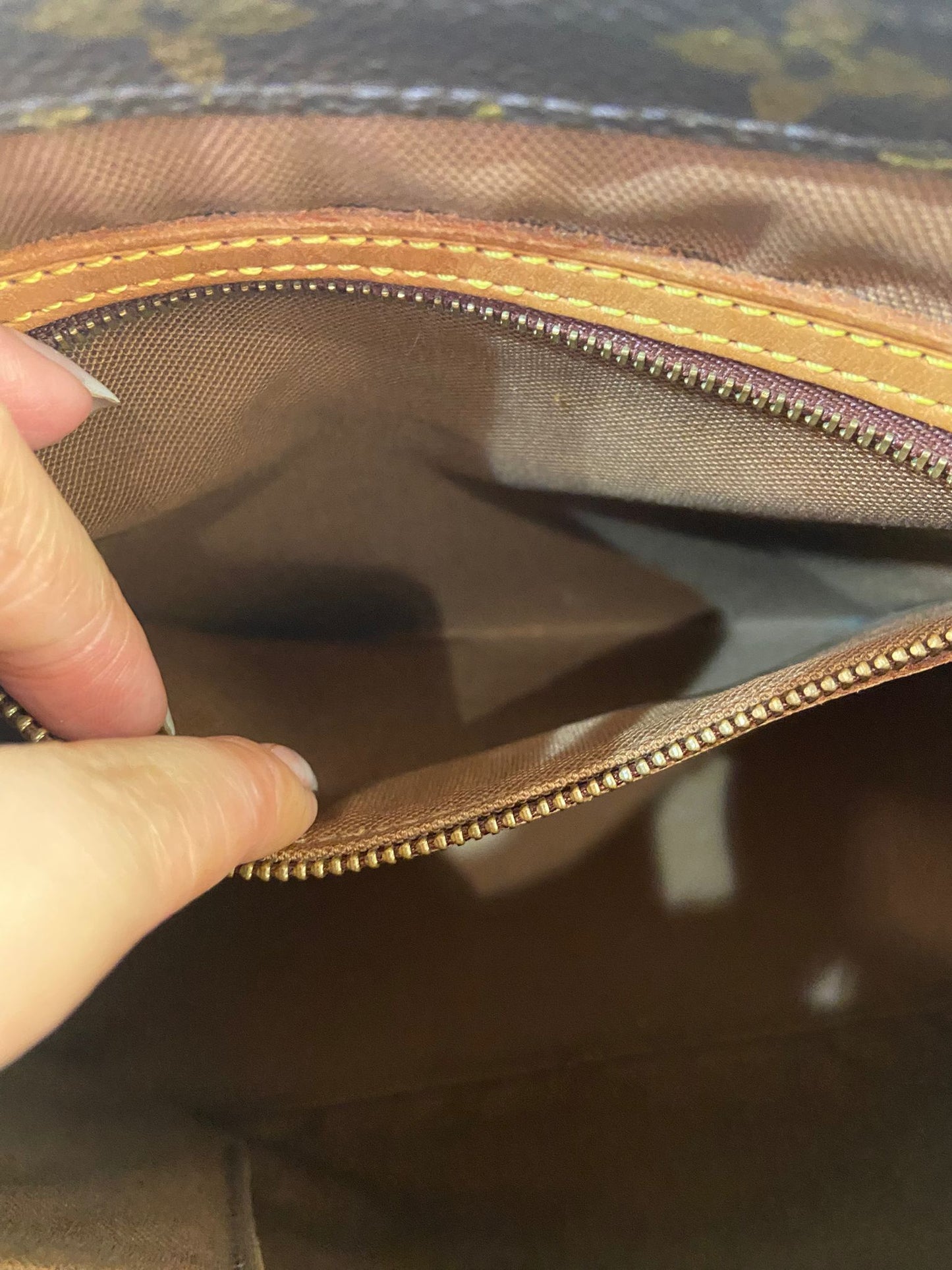 LV cabas mezzo tote bag