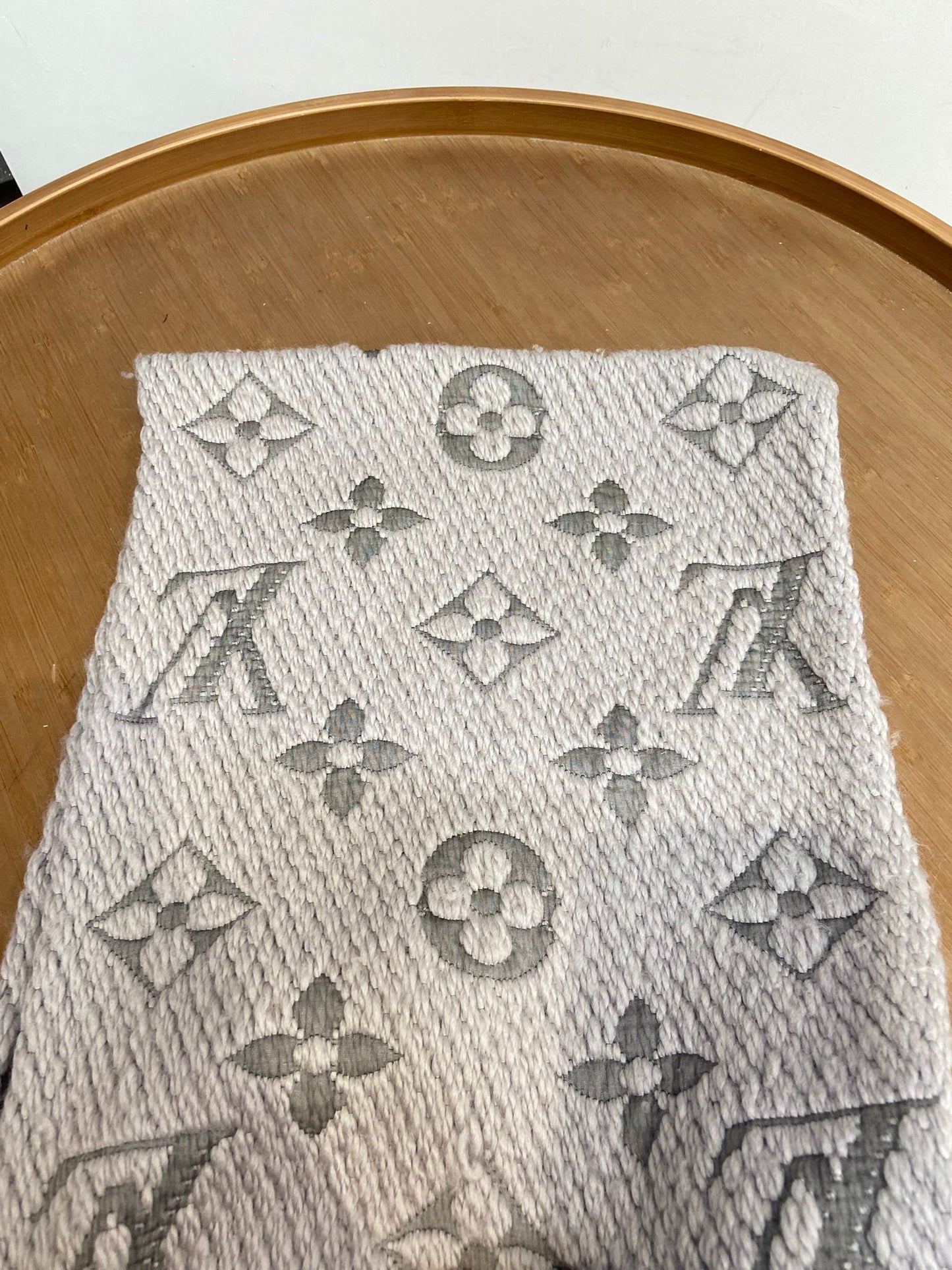 LV logomania scarf M74742