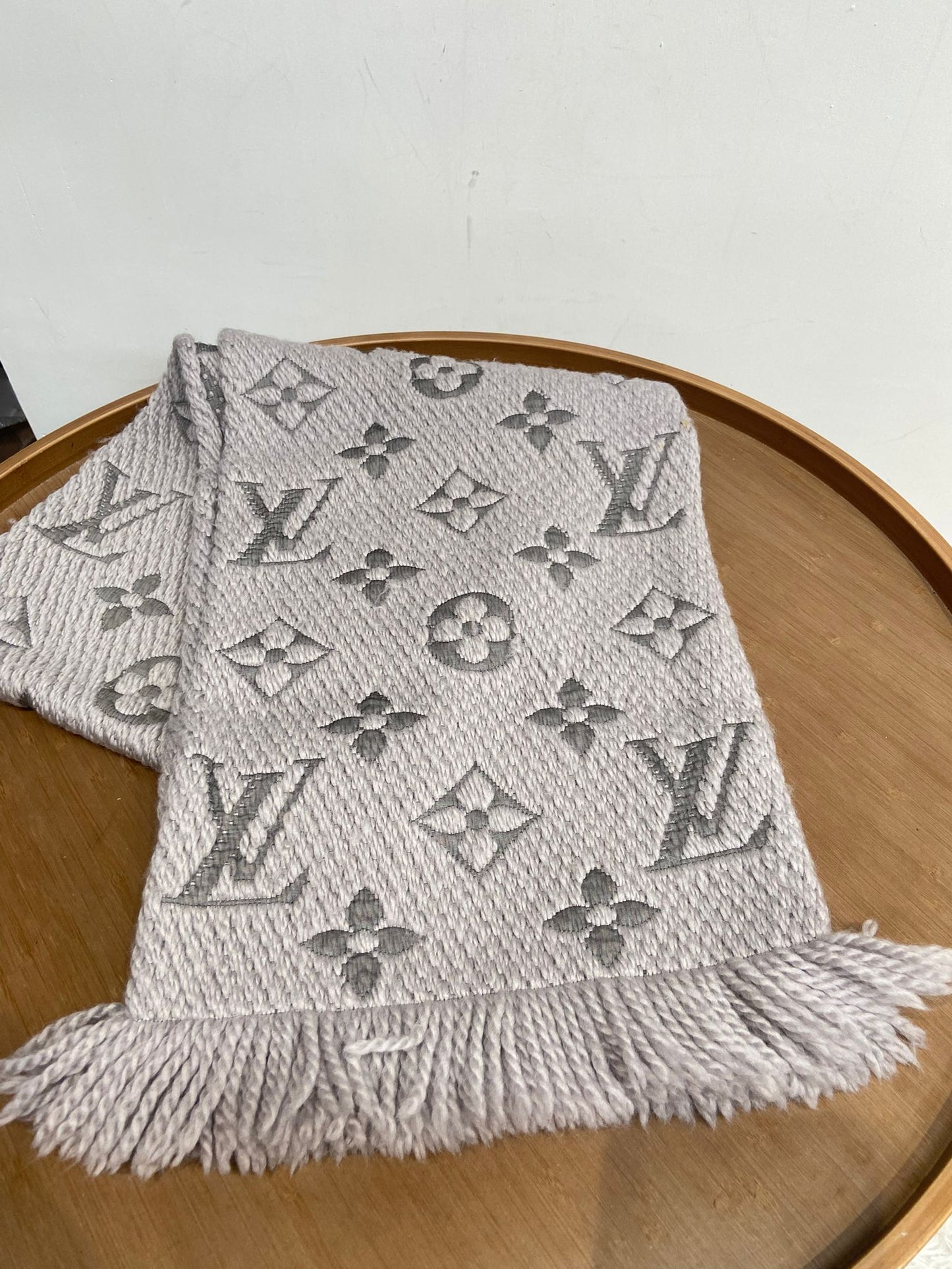 LV logomania scarf M74742