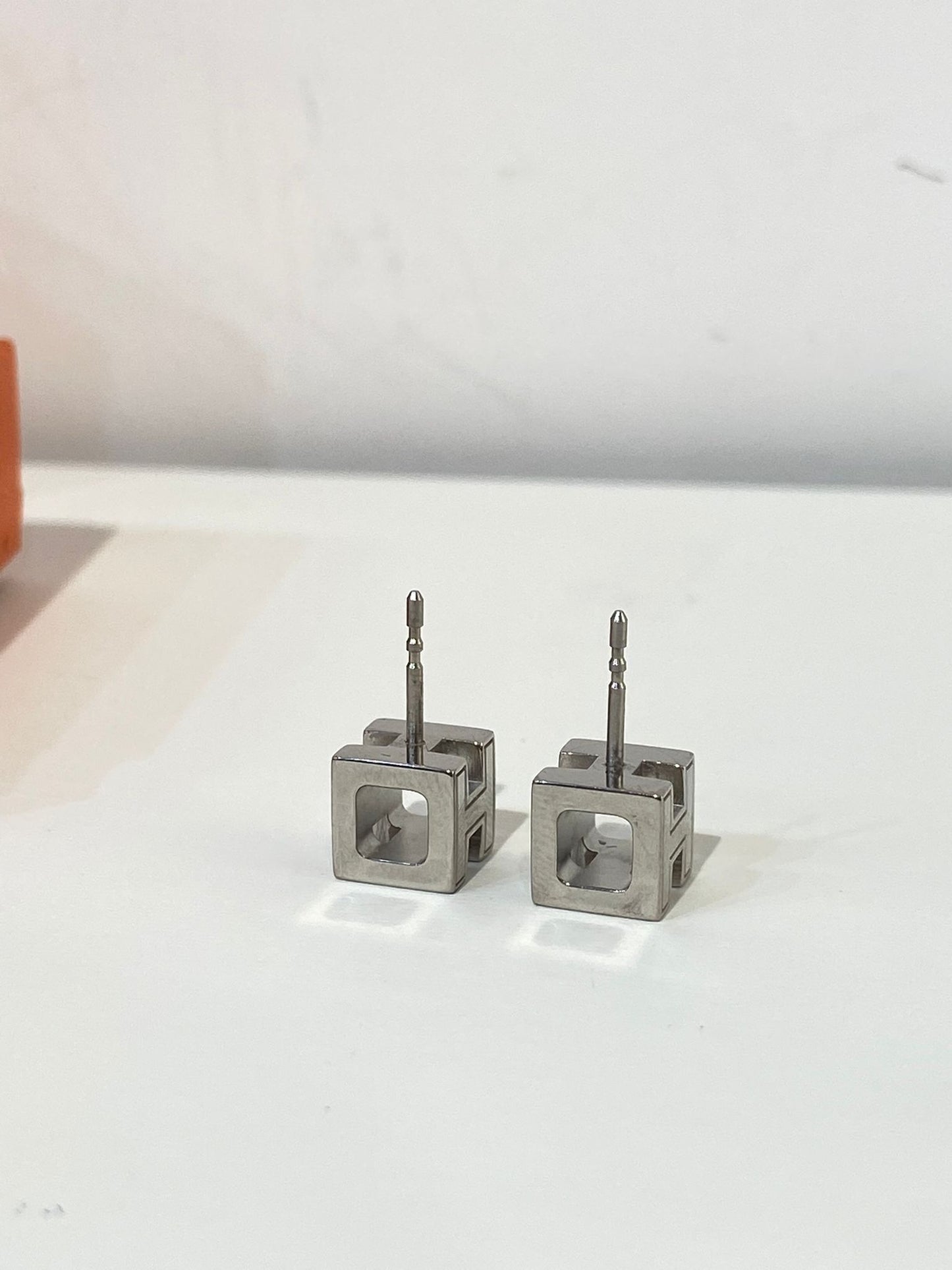 Hermes Cube H earrings