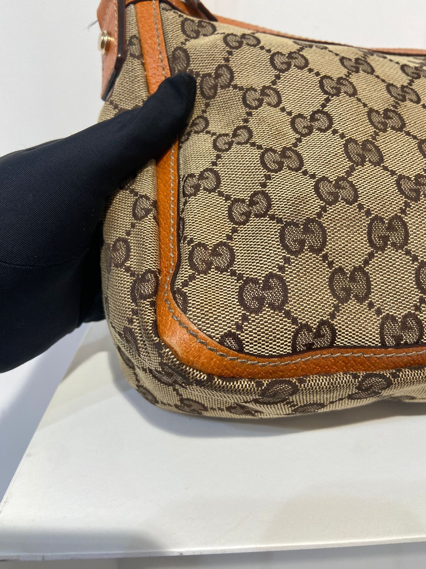 Gucci hobo bag monogram