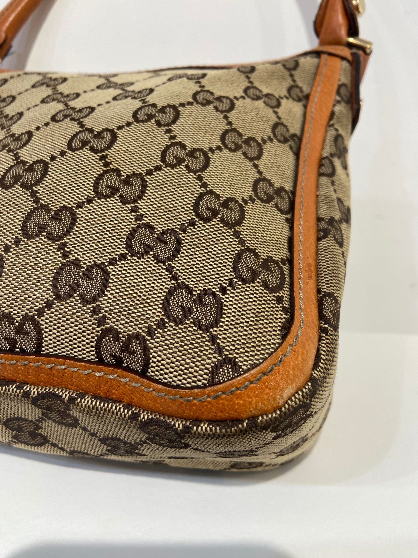 Gucci hobo bag monogram