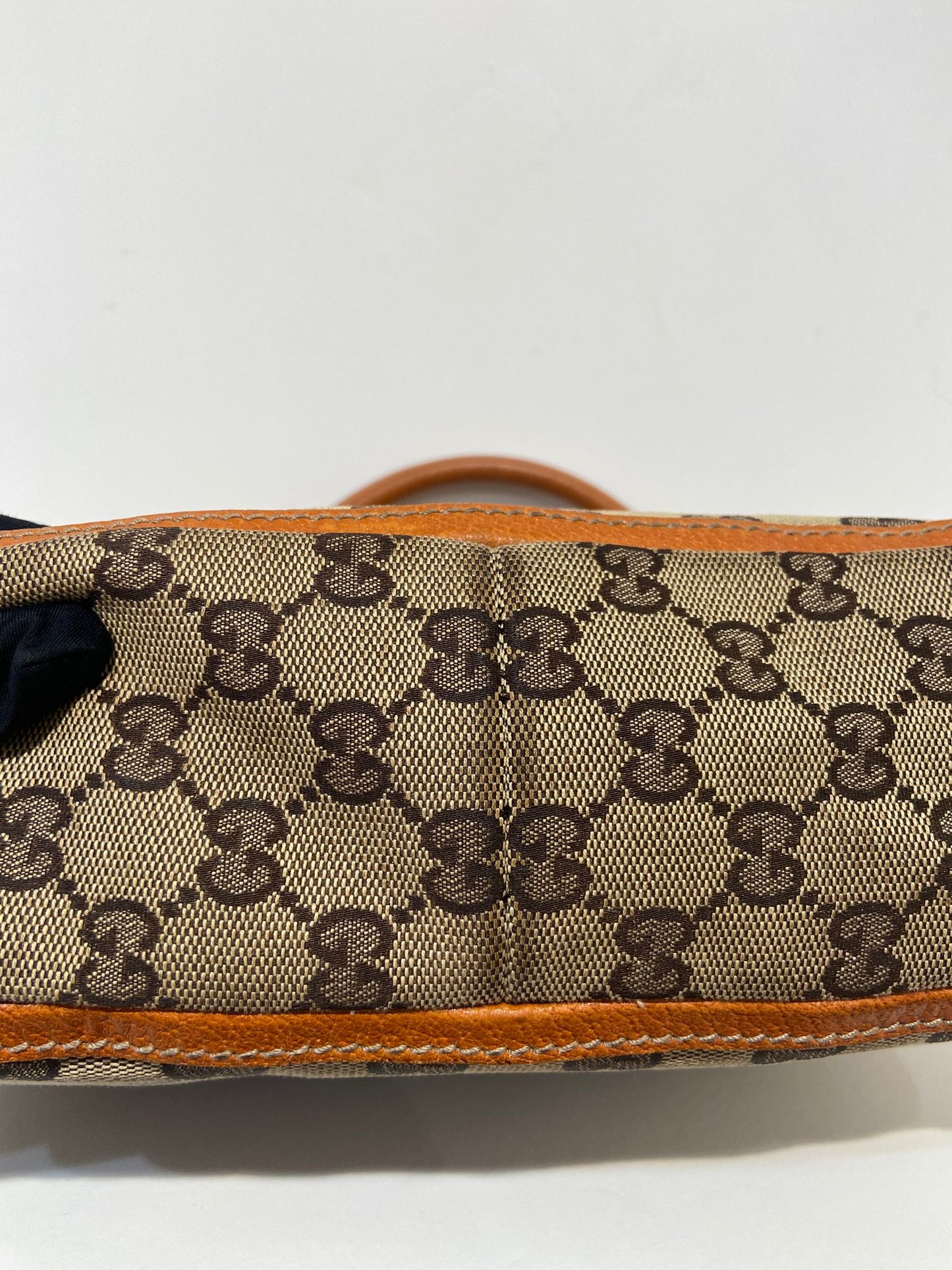 Gucci hobo bag monogram