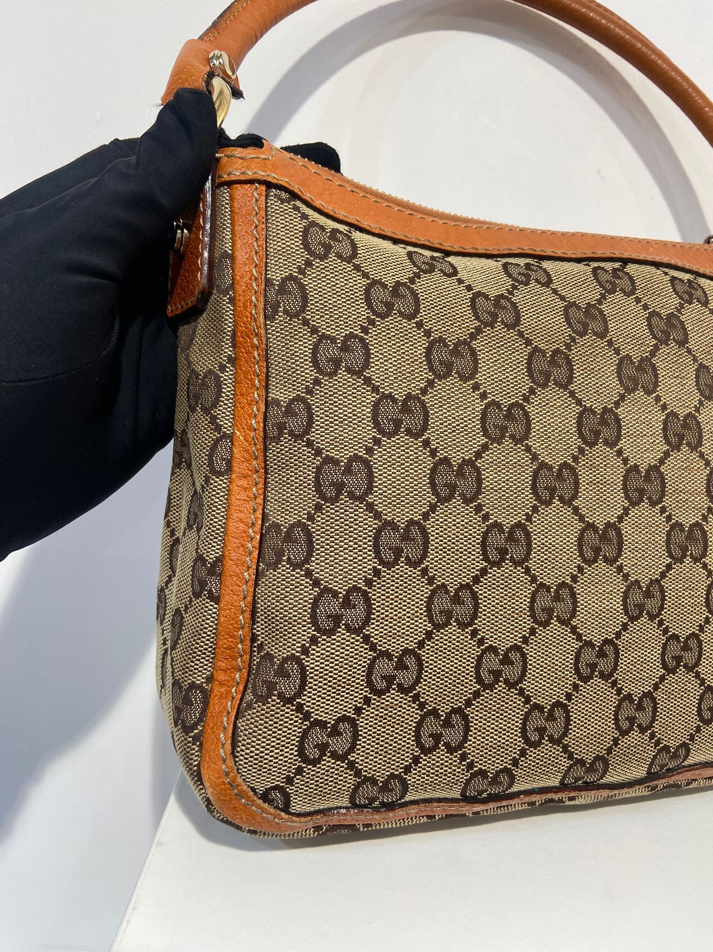 Gucci hobo bag monogram
