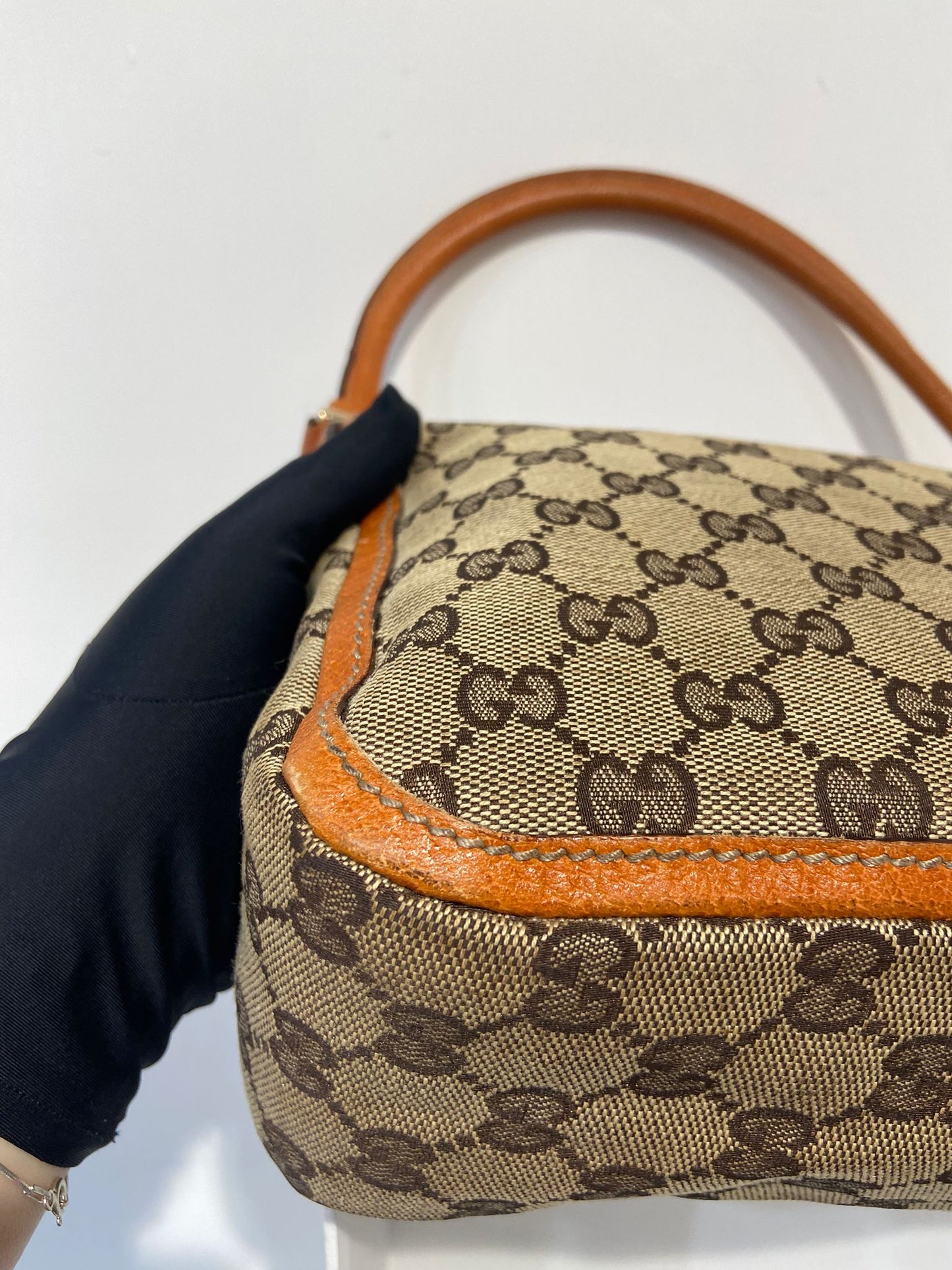 Gucci hobo bag monogram