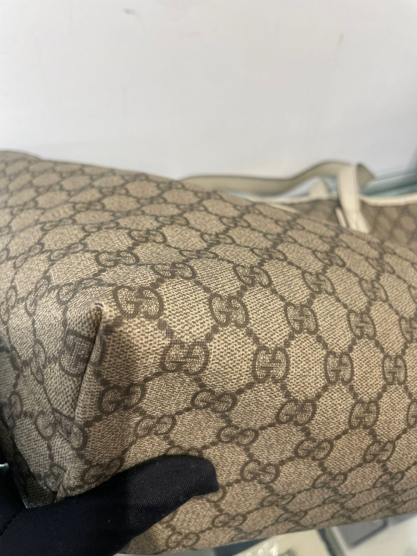 Gucci tote bag monogram