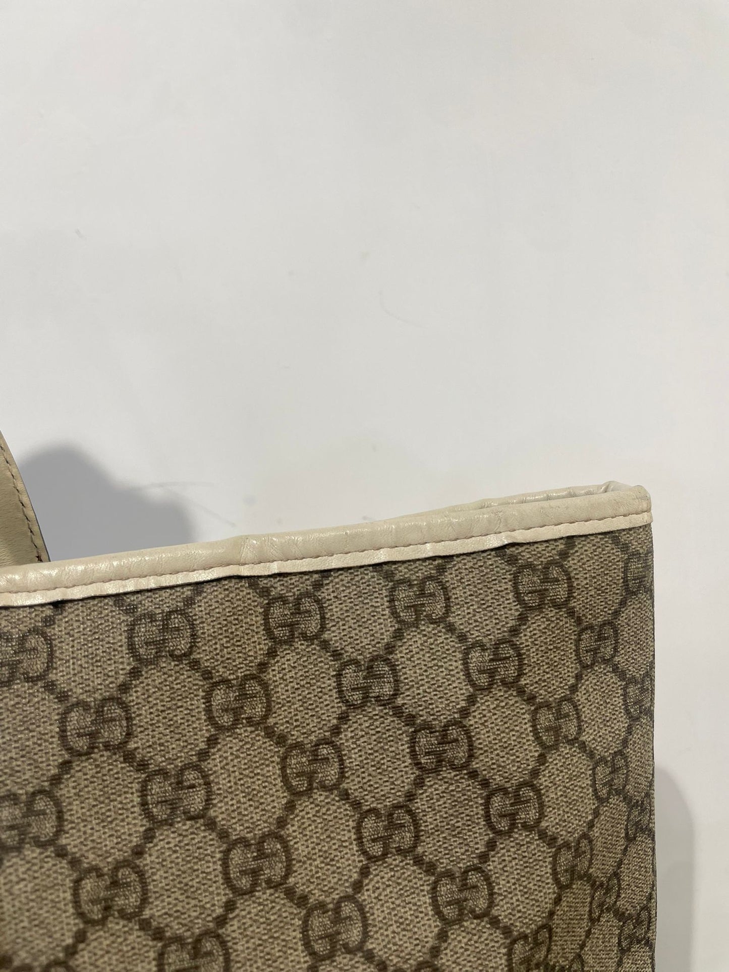 Gucci tote bag monogram