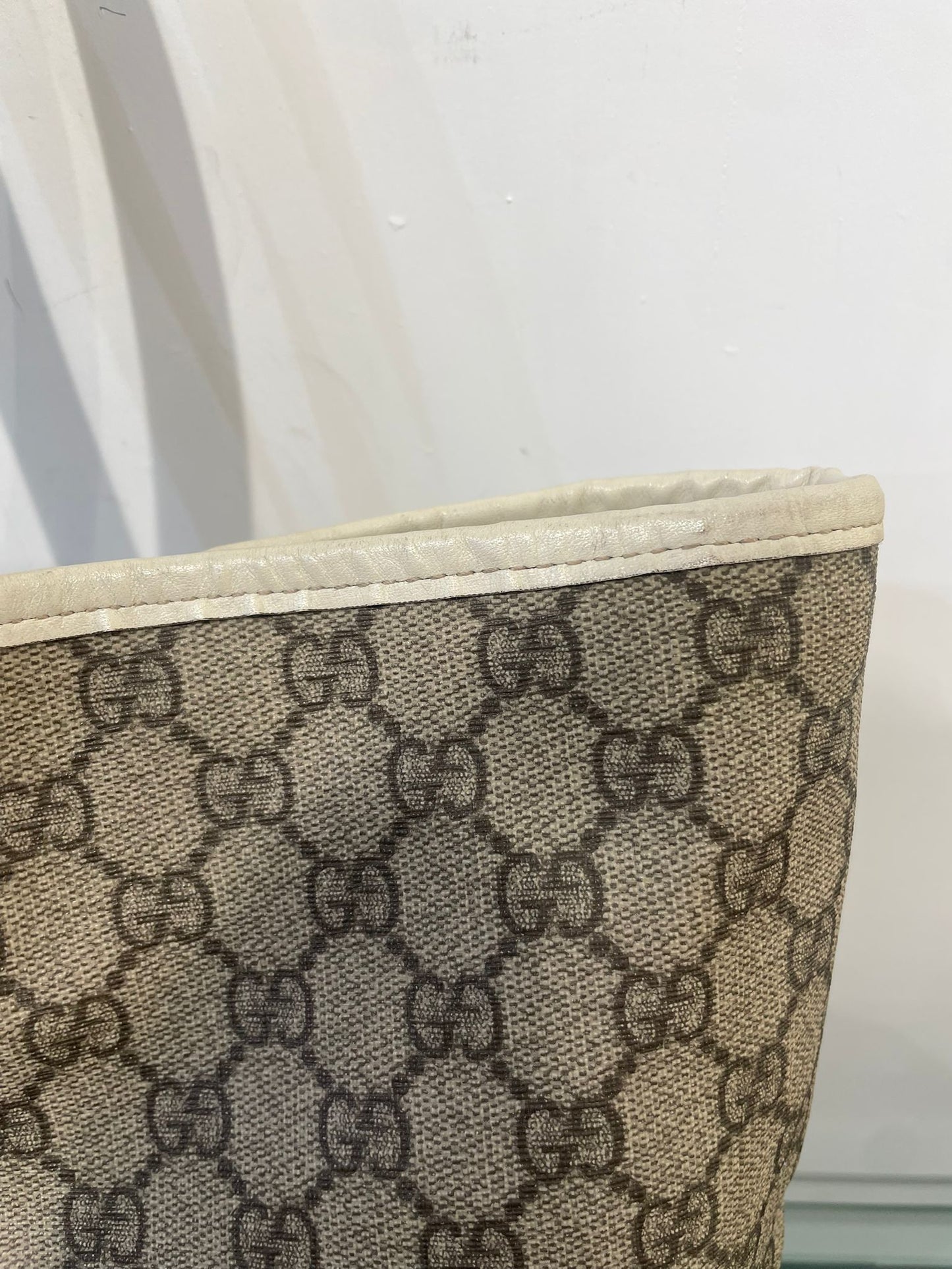 Gucci tote bag monogram