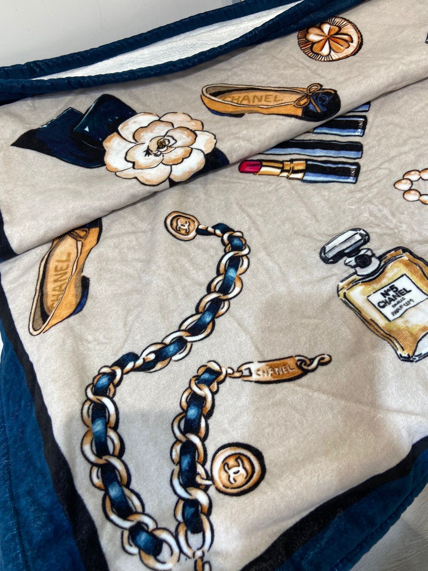 CHANEL beach set towel and bag